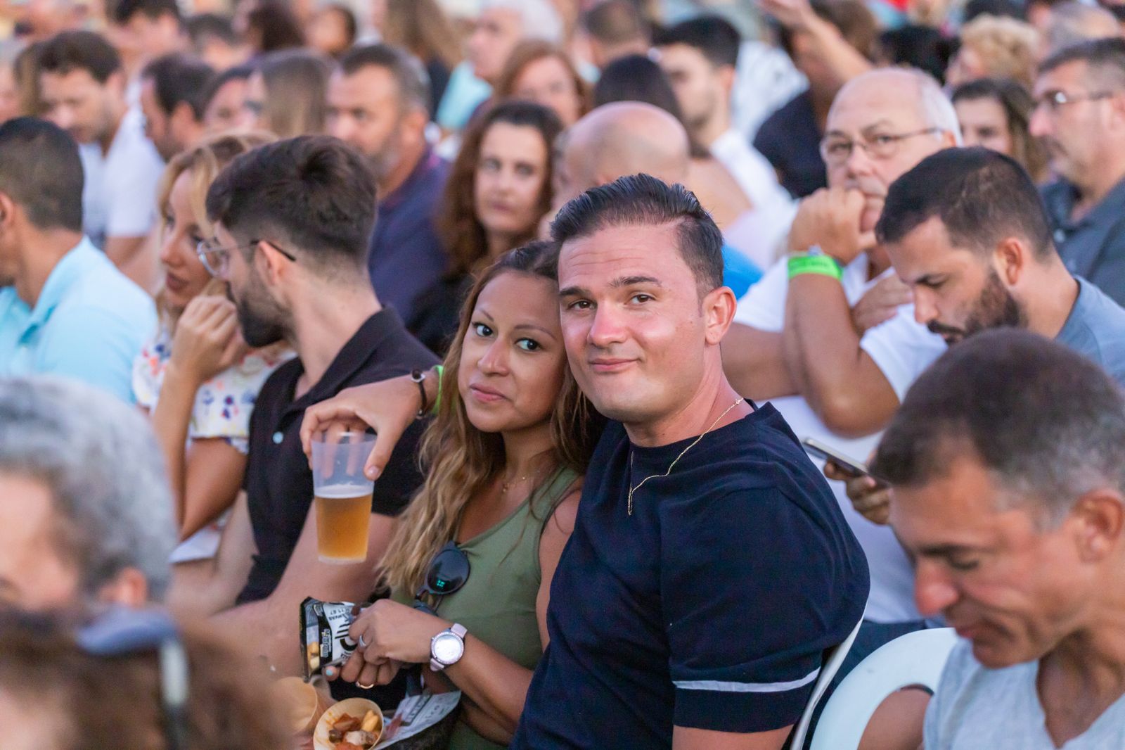 Búscate en el espectáculo del Comandante Lara en el Bahía Sound en San Fernando