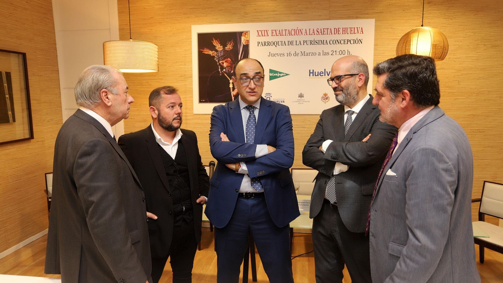 Asistentes al acto de presentación de la Exaltación de la Saeta.