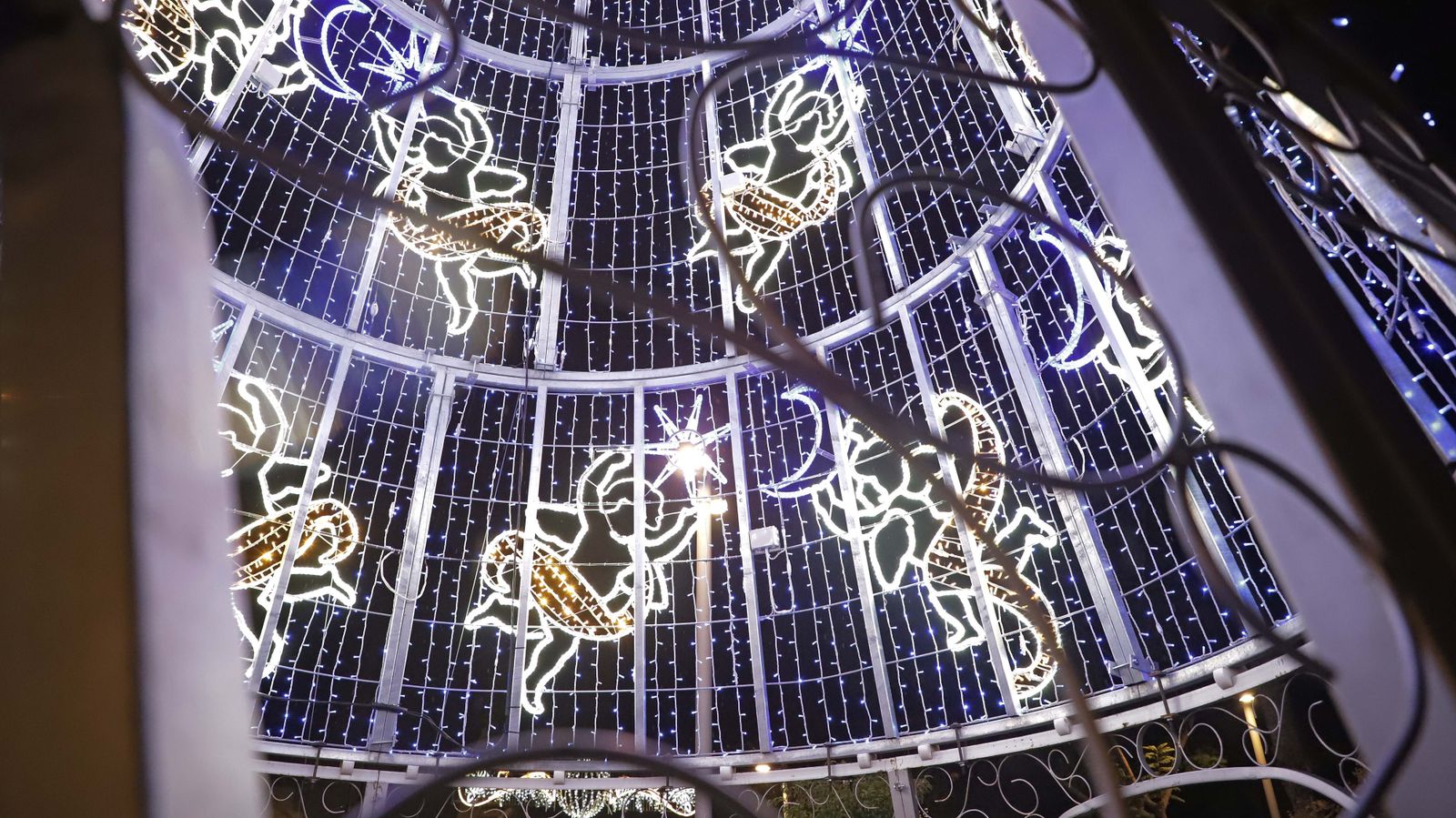 Fotos de la inauguración del alumbrado de Navidad en Algeciras