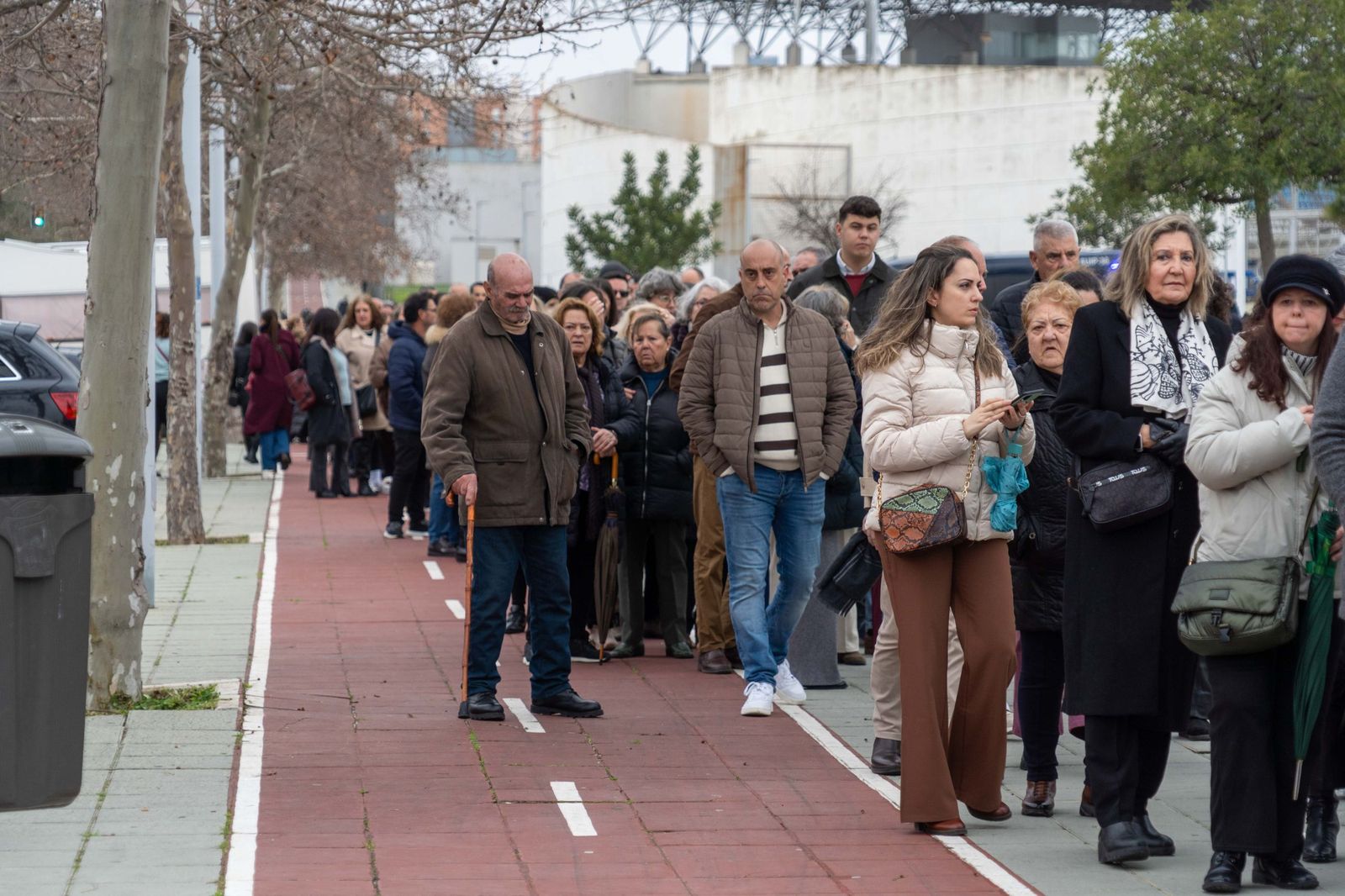 Fotografías del ambiente previo a la Misa funeral por las víctimas del accidente ferroviario