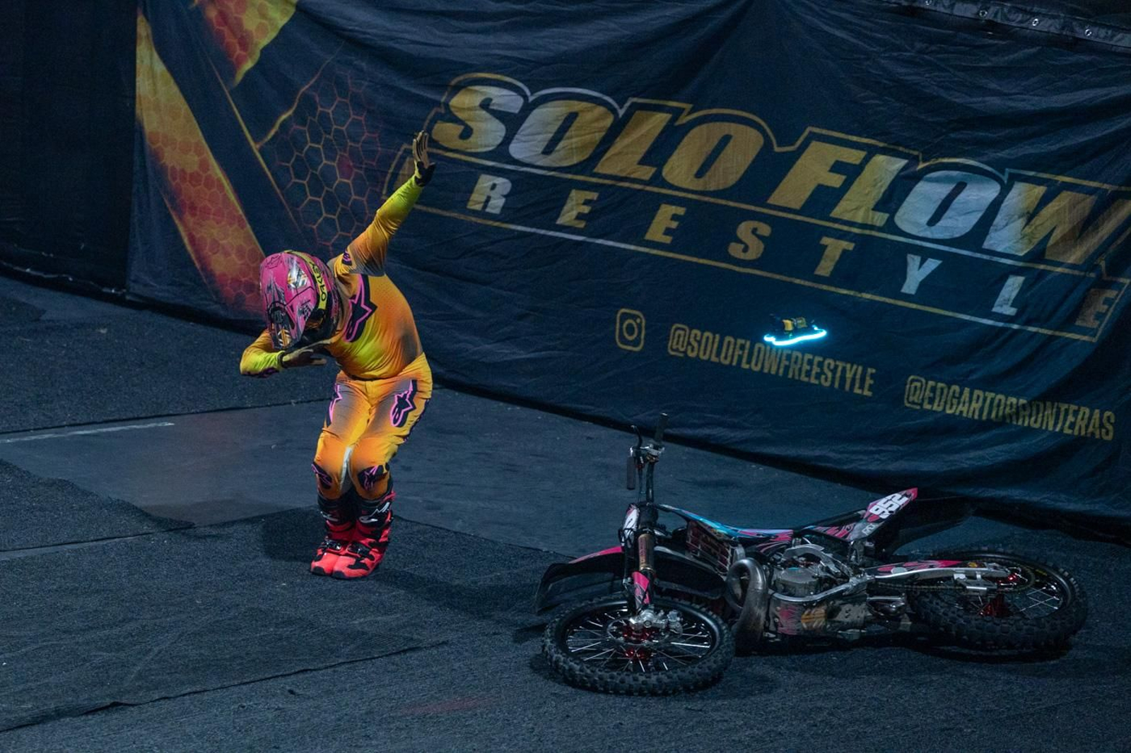 En imágenes: el Soloflow Freestyle enamora en Jaén con acrobacias y espectáculo en estado puro