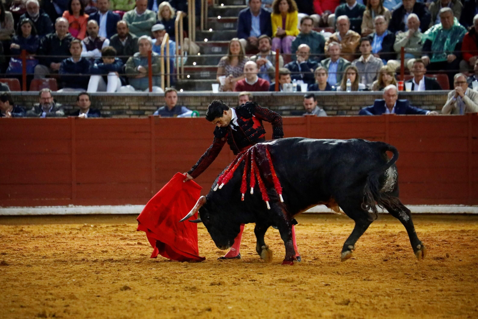 La última corrida de la Feria Taurina de Córdoba, en imágenes