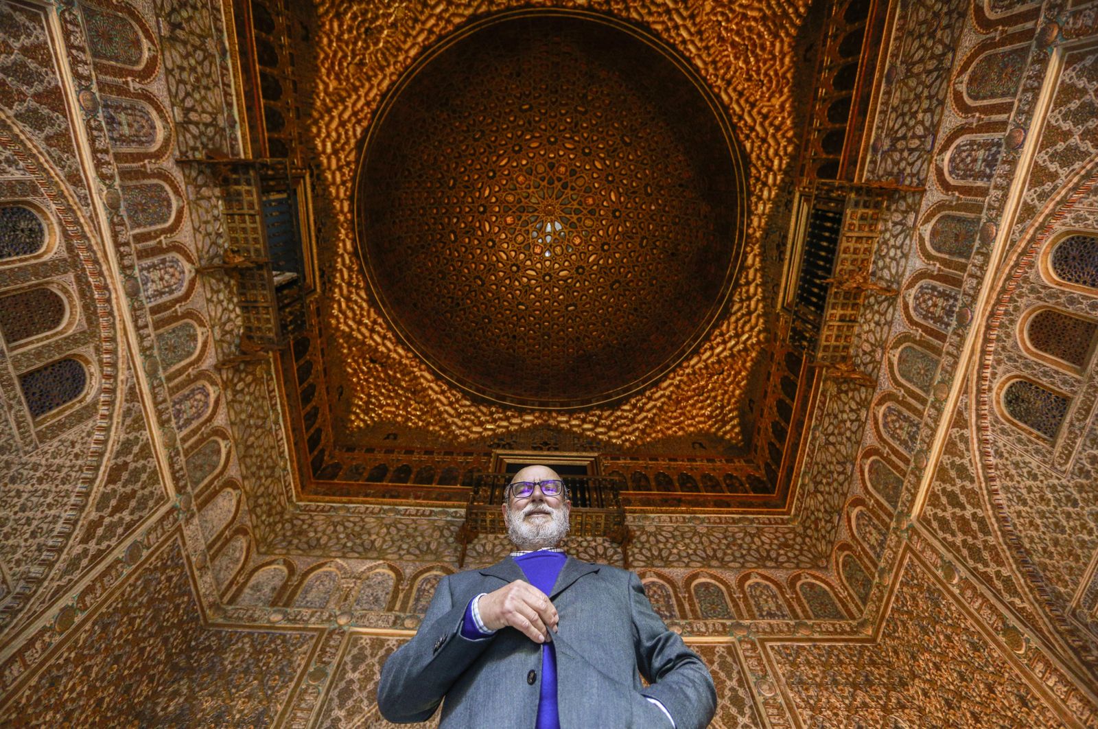 Bernardo Bueno, en el Salón de Embajadores del Alcázar, durante la entrevista.