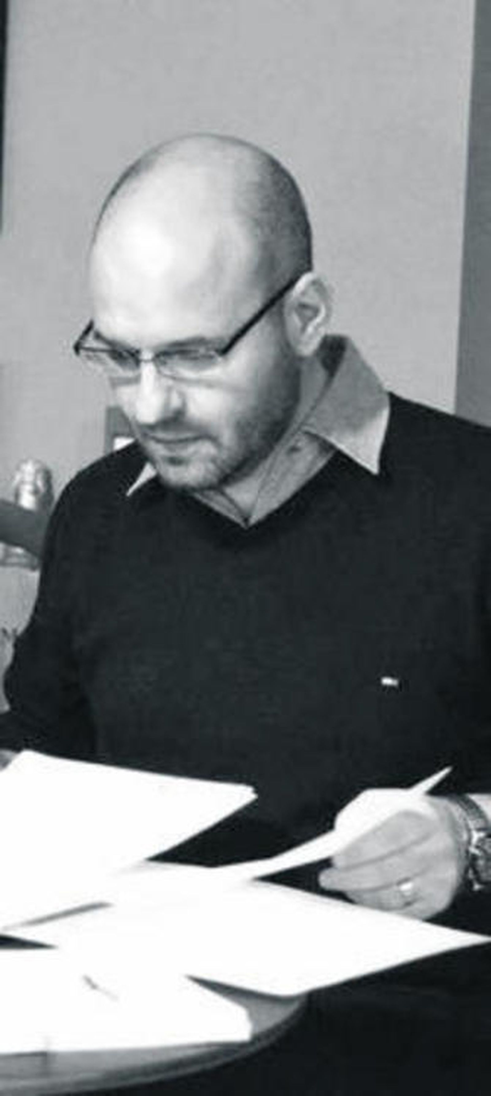 El autor granadino Ramón Repiso.