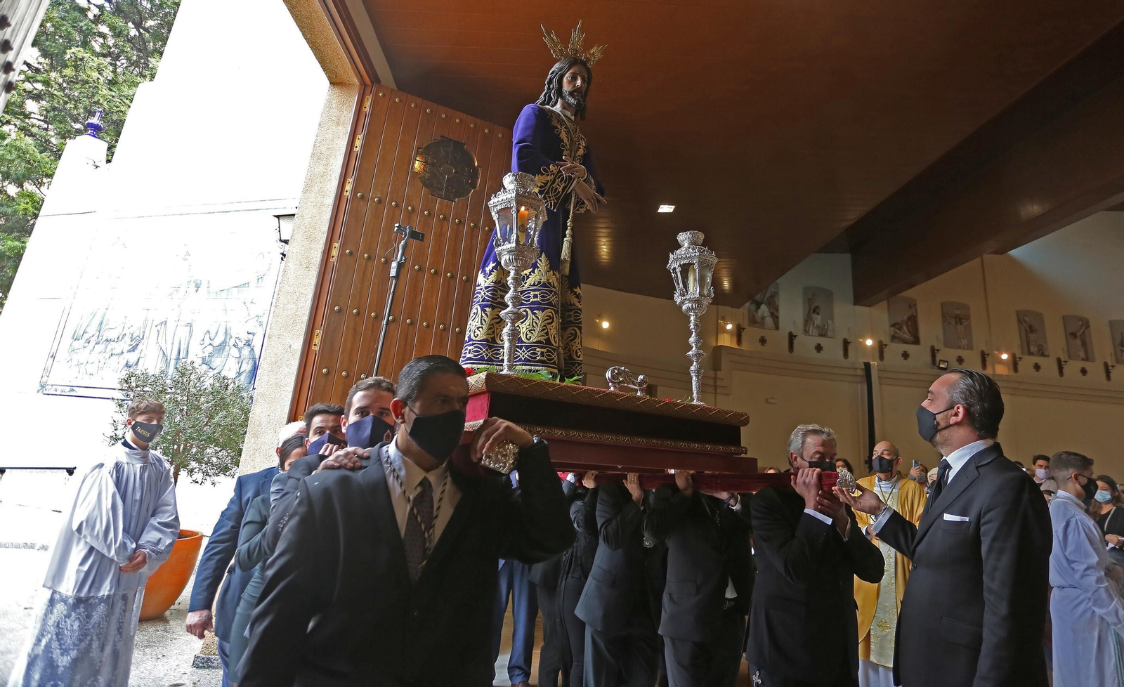 Imágenes de la vuelta del Señor de la Redención al Santuario de María Auxiliadora