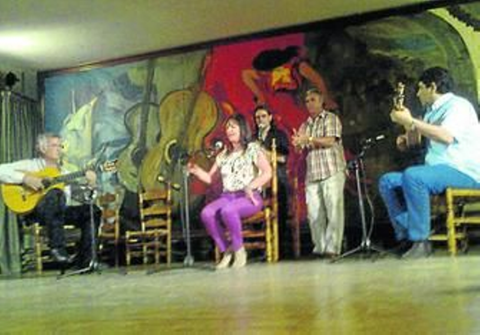 Una de las actuaciones de la última velada en la Peña de Huelva.