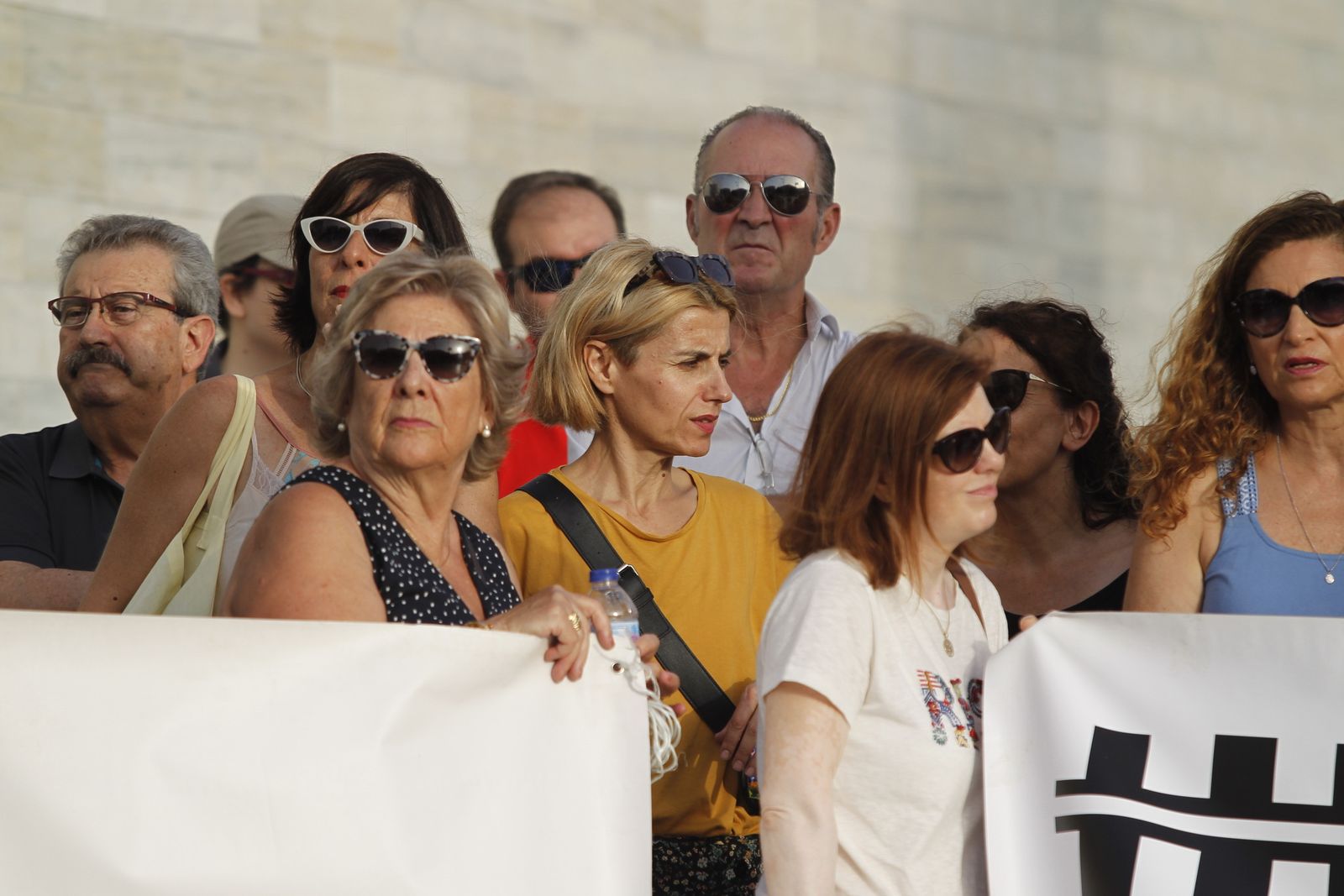 Fotogalería manifestación Mesa del Ferrocarril de Almería