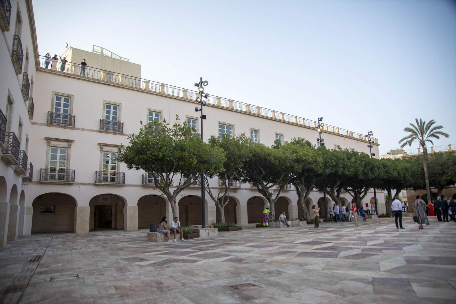 Las imágenes de la inauguración de la Plaza de la Constitución en Almería