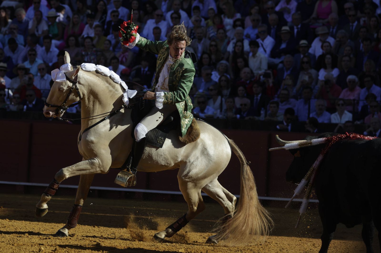 Imágenes de la corrida de rejones en la Maestranza de Sevilla
