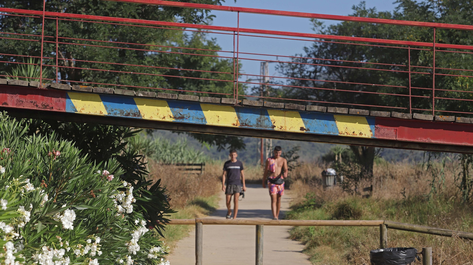Fotos de los desperfectos del parque del río Pícaro en Algeciras