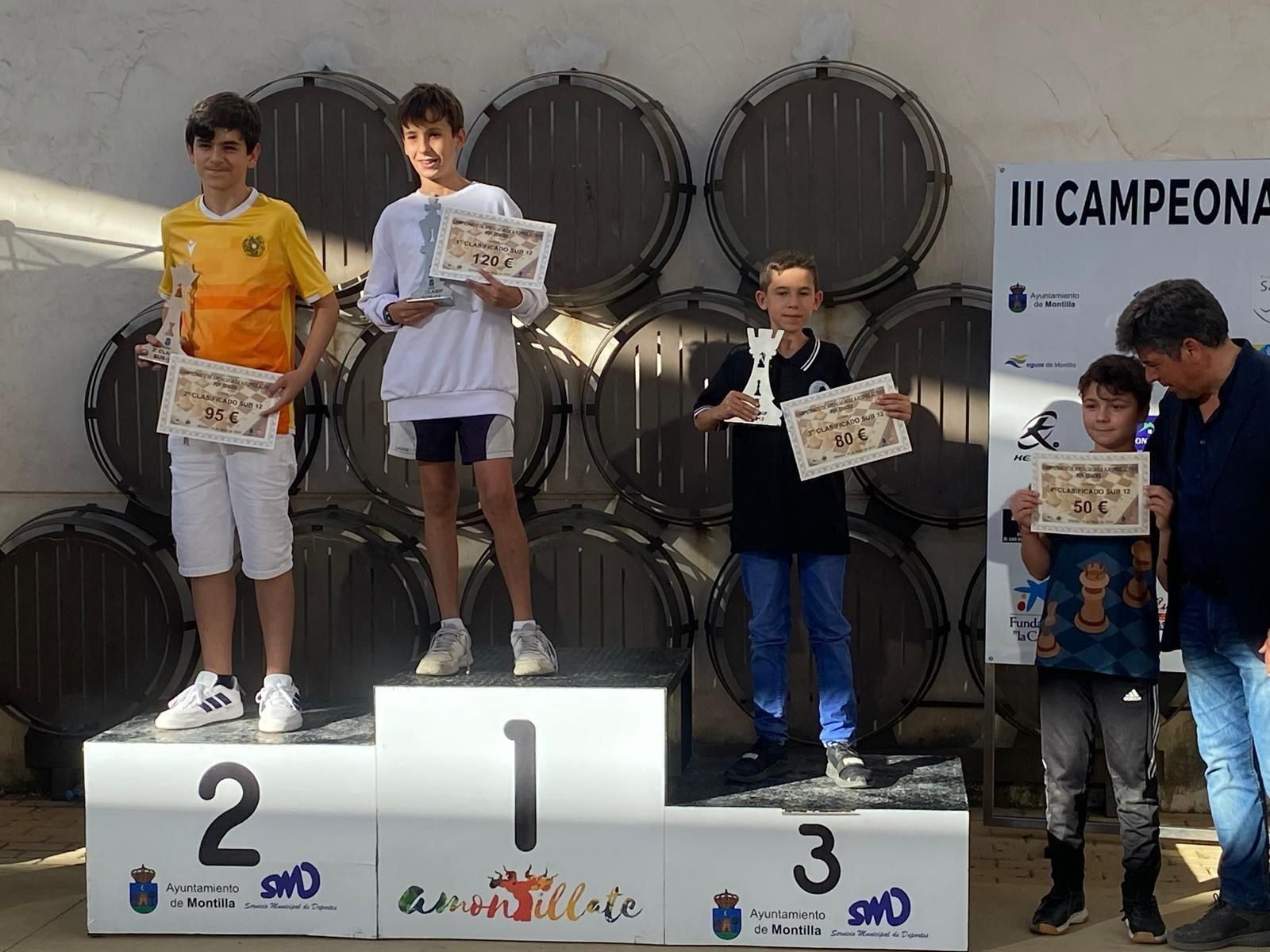 Alberto Escobar, en lo más alto del podio en categoría sub-12 en el Andaluz de Montilla.