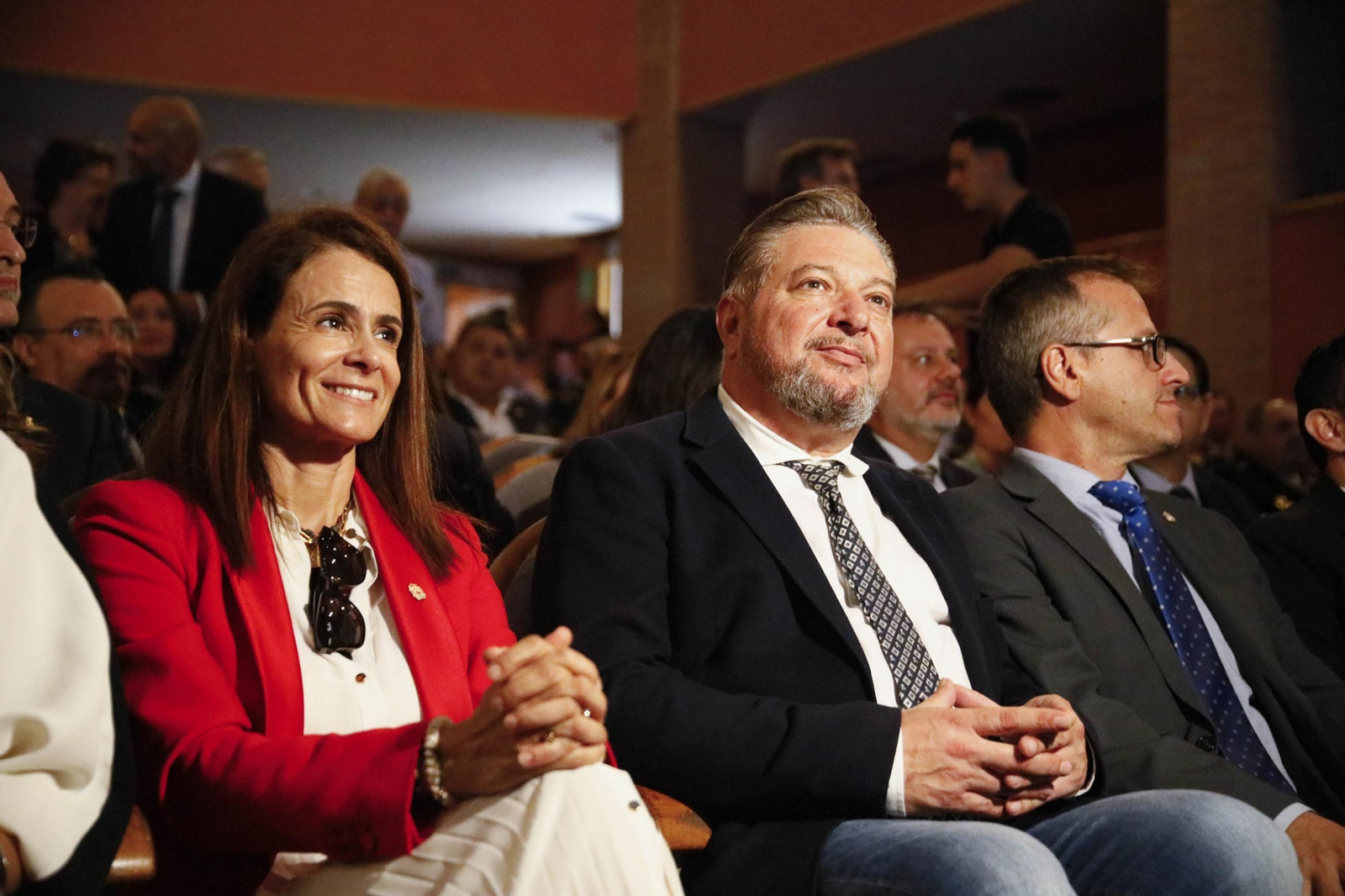 Las imágenes de la celebración del Patrón de la Policía Nacional en Almería, los Santos Ángeles Custodios