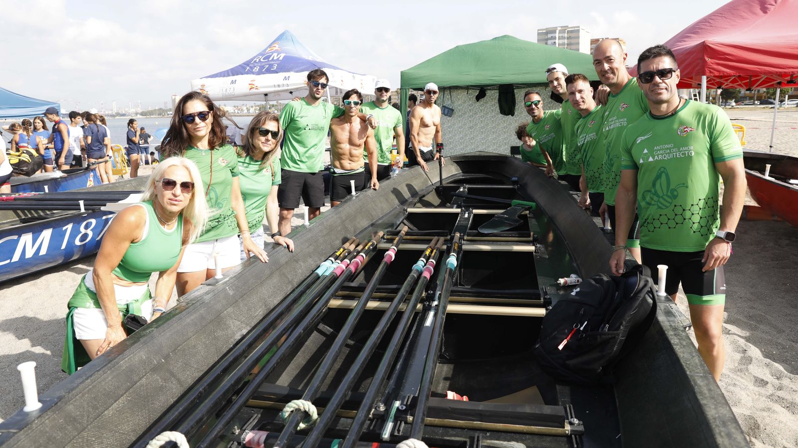 Las fotos de la segunda jornada del Campeonato de España de remo en banco fijo LLaut de La Línea