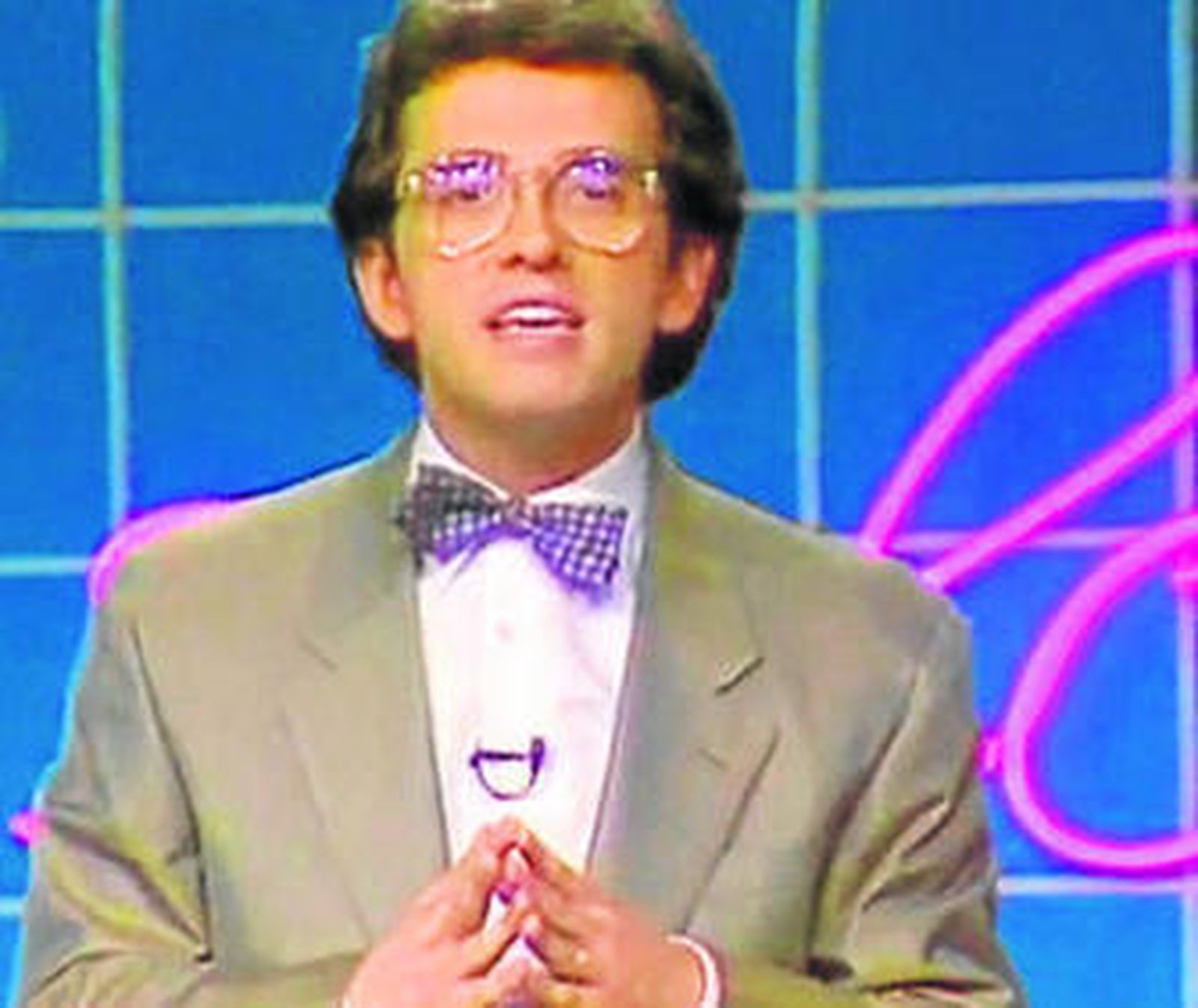 Jordi Hurtado en su debut nacional en 1985 en 'Si lo sé no vengo'. A la derecha, el culebrón 'Los ricos también lloran'.