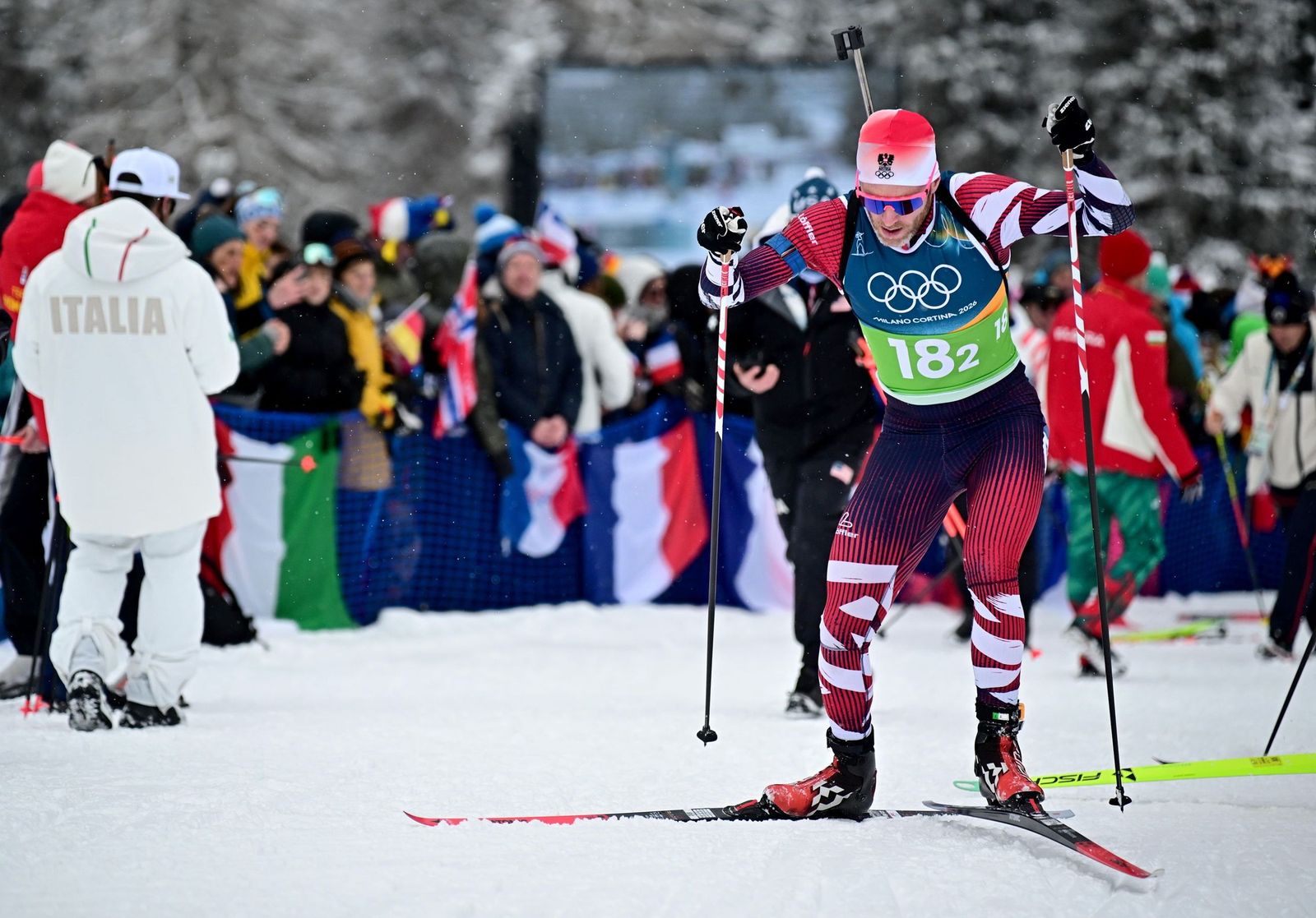 Las mejores fotos de los Juegos Olímpicos de invierno Milán Cortina d'Ampezzo 2026 | Jornada 12