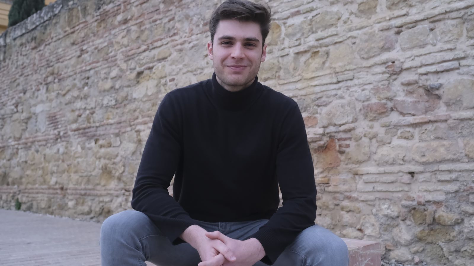 Lo que más atrae al cordobés de ganar este concurso es la posibilidad de viajar y conocer otras culturas