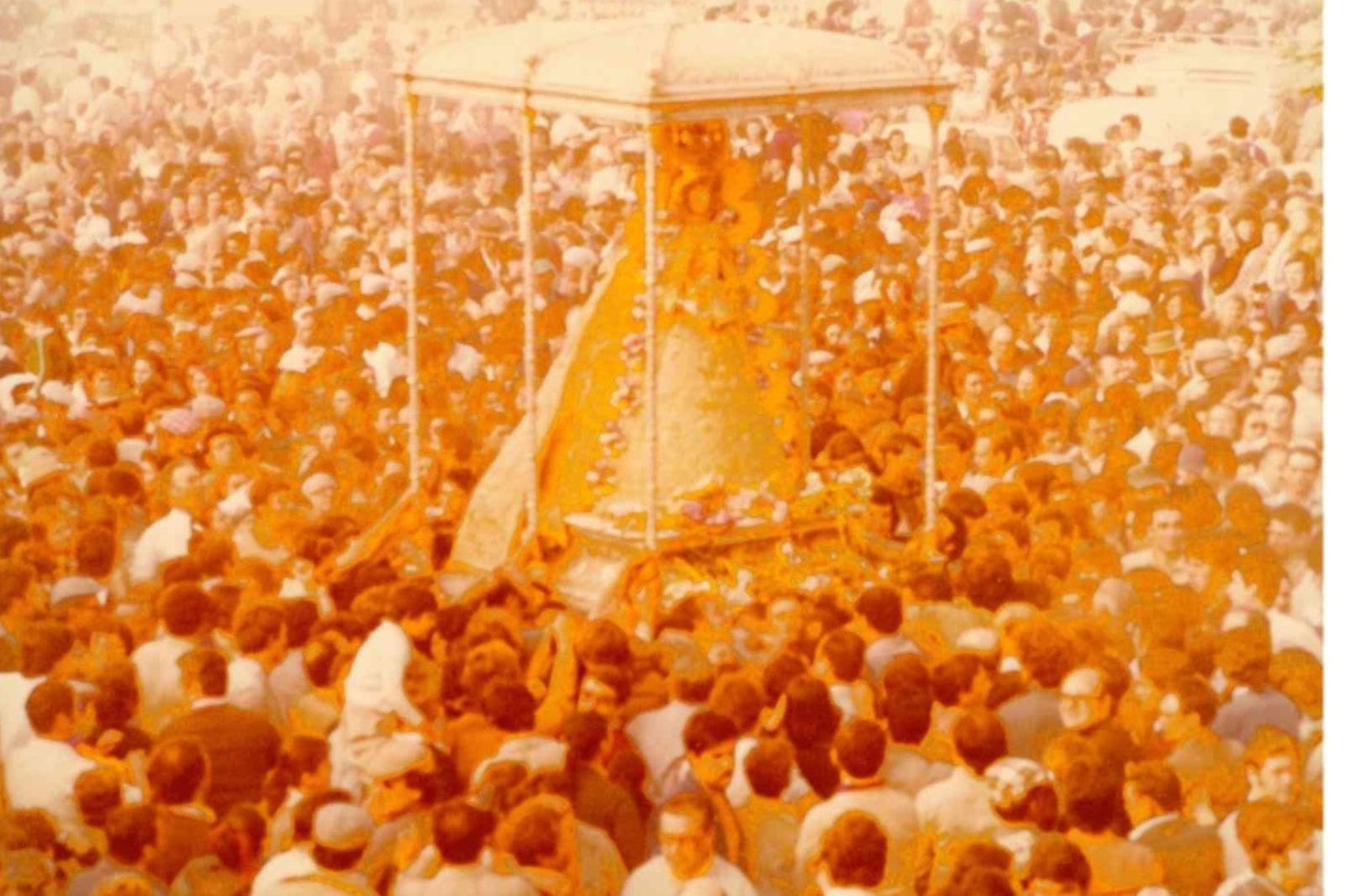 El Rocío 2023: ¿Cómo fue la salida de la Virgen hace hoy 40 años?