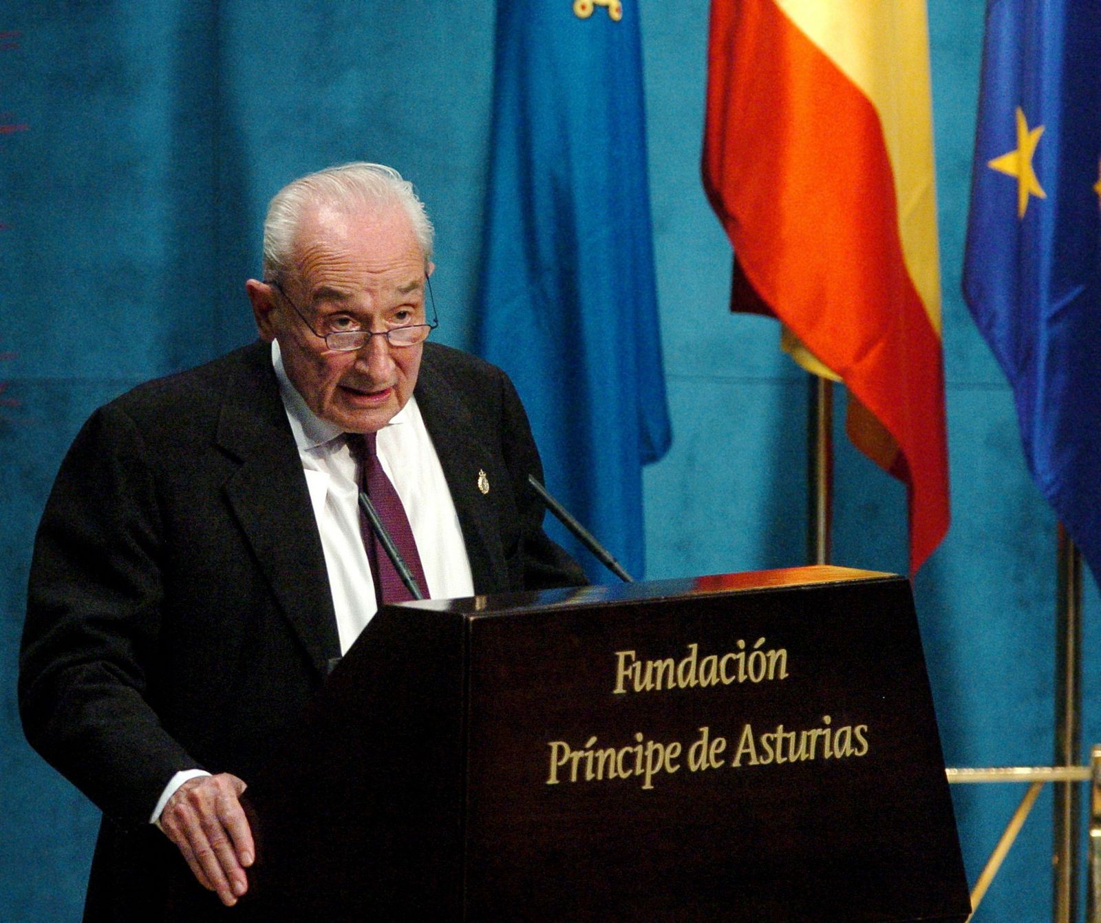 Giovanni Sartori, en Oviedo en 2005.