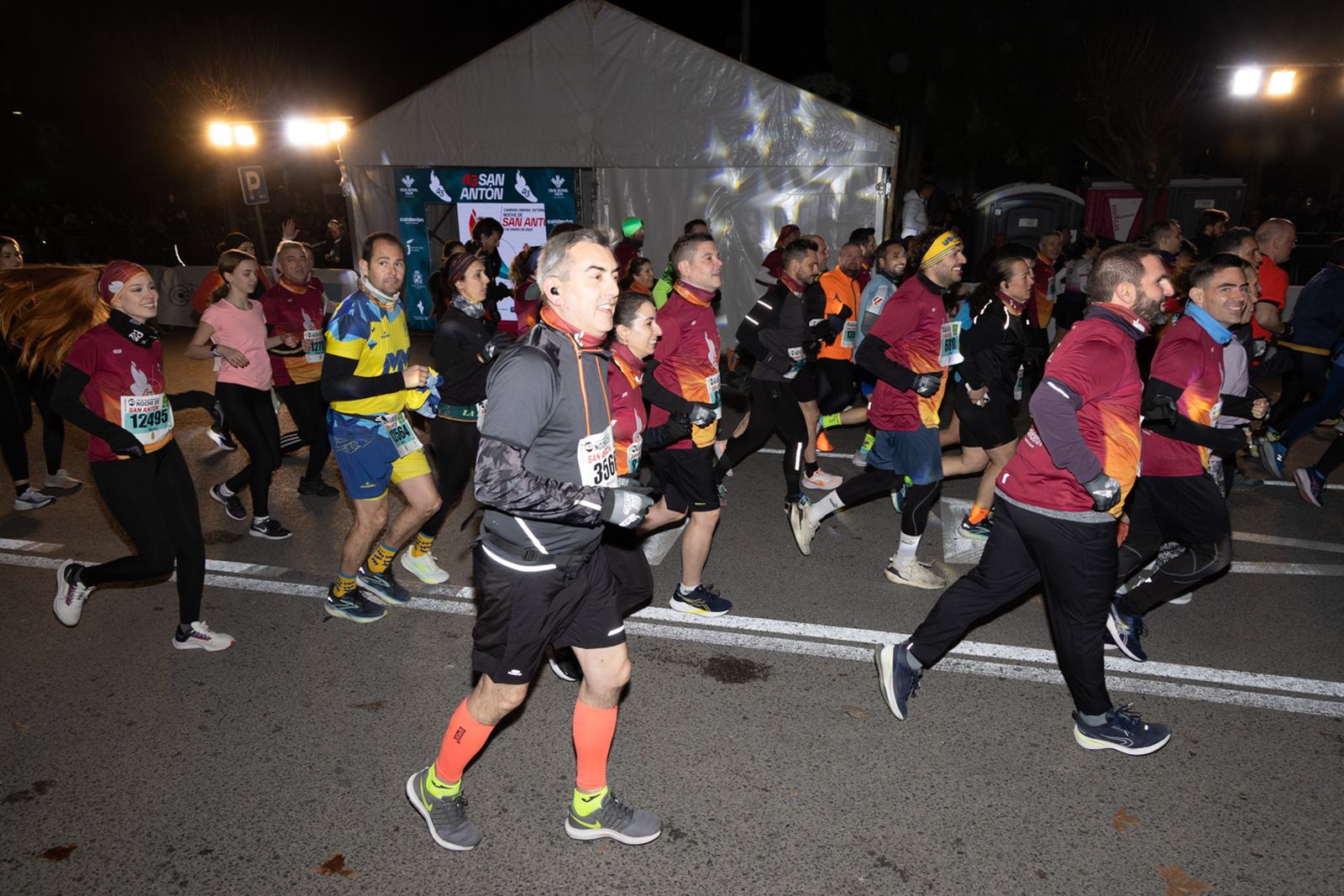 Encuéntrate en la salida de la Carrera de San Antón 2026, en imágenes (2)