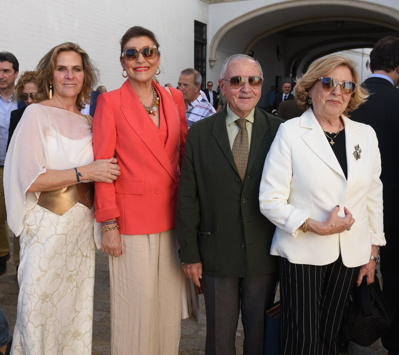 María Ángeles de la Puerta, María José Forné, Vicente García y Pepa Moreno