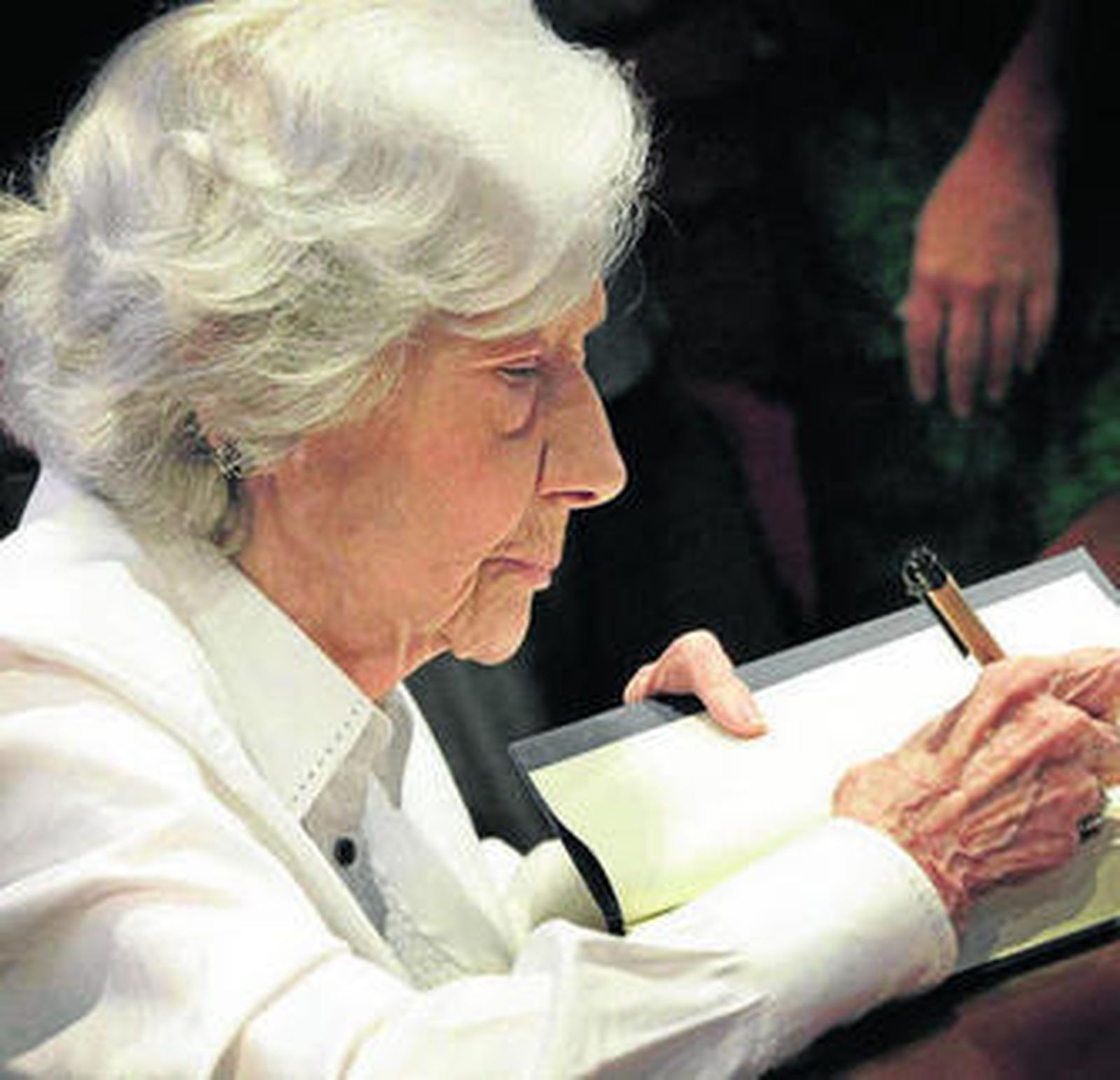 Ana María Matute, en un encuentro de la Fundación Caballero Bonald de Jerez en 2013.