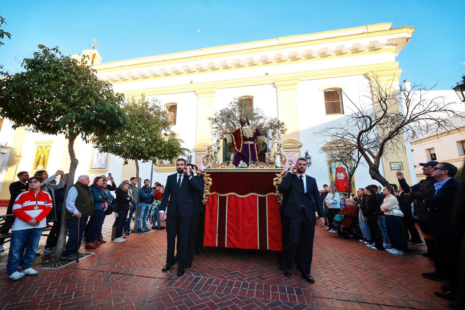 Las imágenes del vía crucis del Huerto en San Fernando