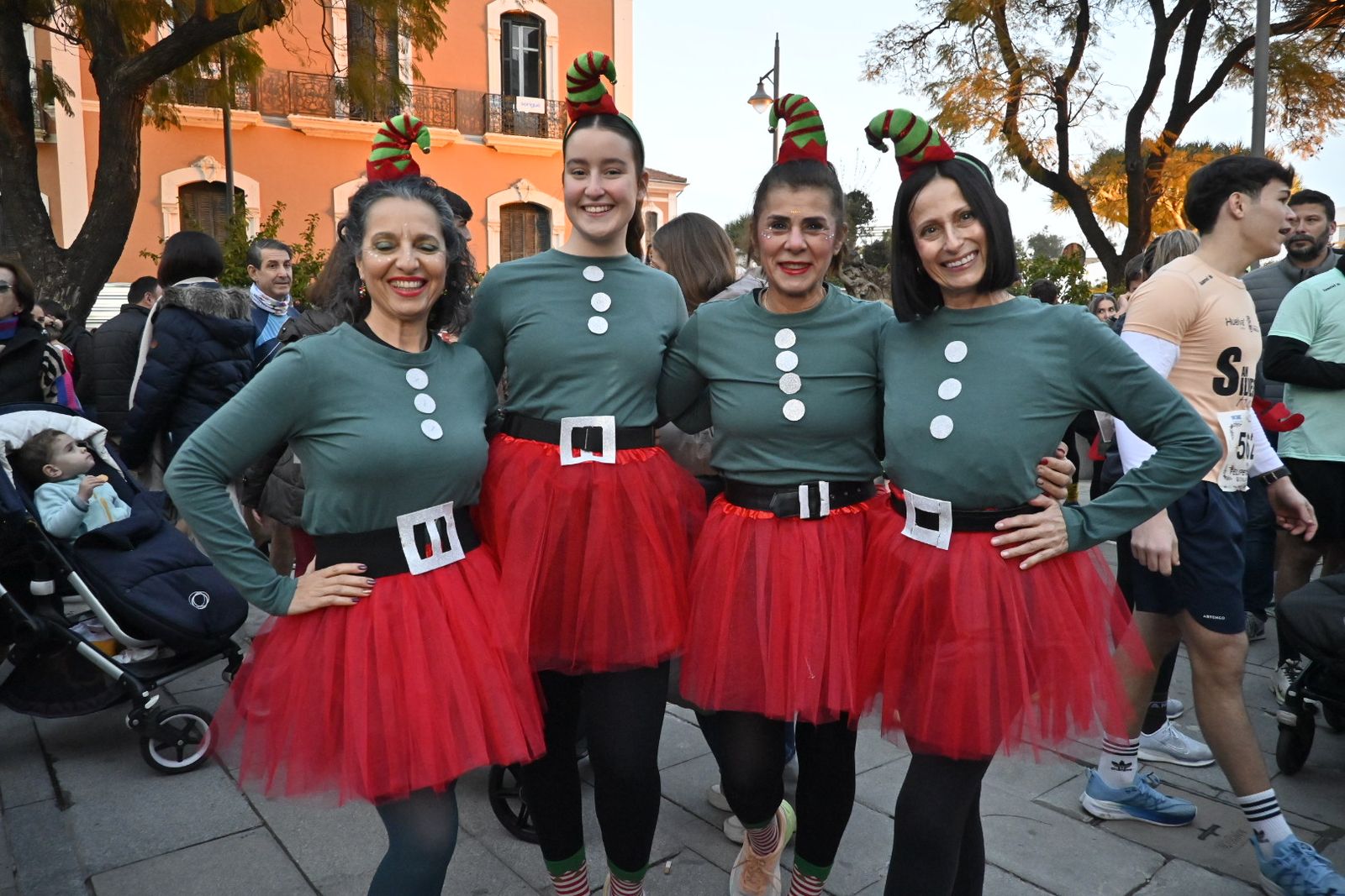 Búscate en las mejores fotografías de la San Silvestre de Huelva 2025