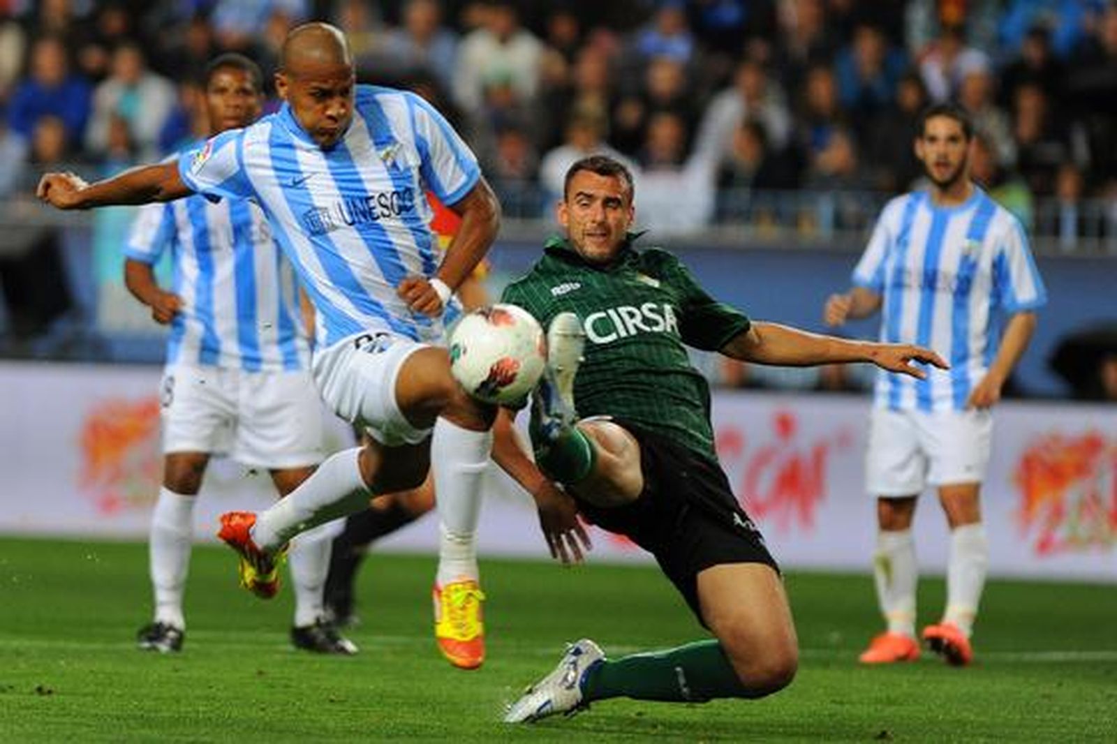 El Betis vence al Málaga en La Rosaleda (0-2). / AFP