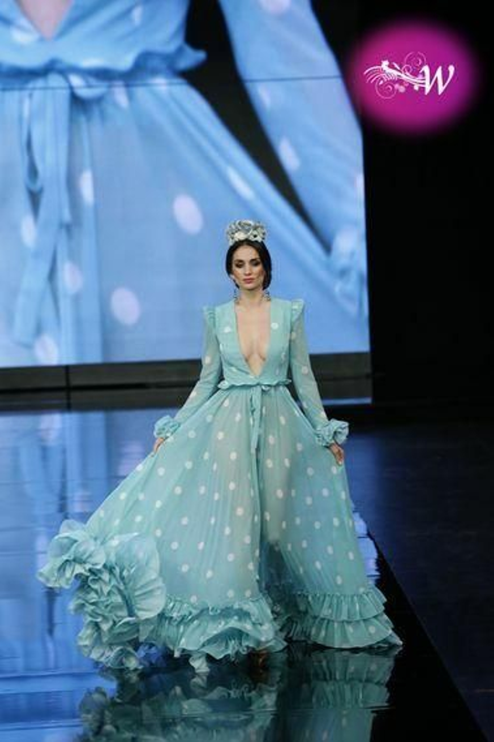 Carmen Raimundo presenta su colección de flamenca en SIMOF 2020, todas las fotos