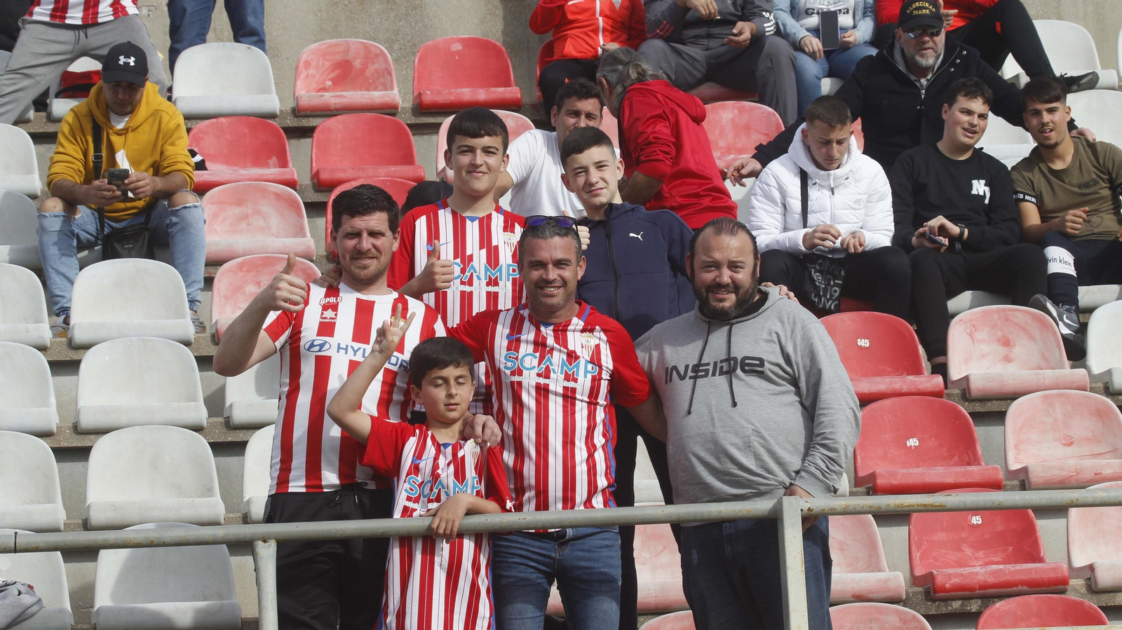 Búscate en el Algeciras CF  - Linares de Primera Federación