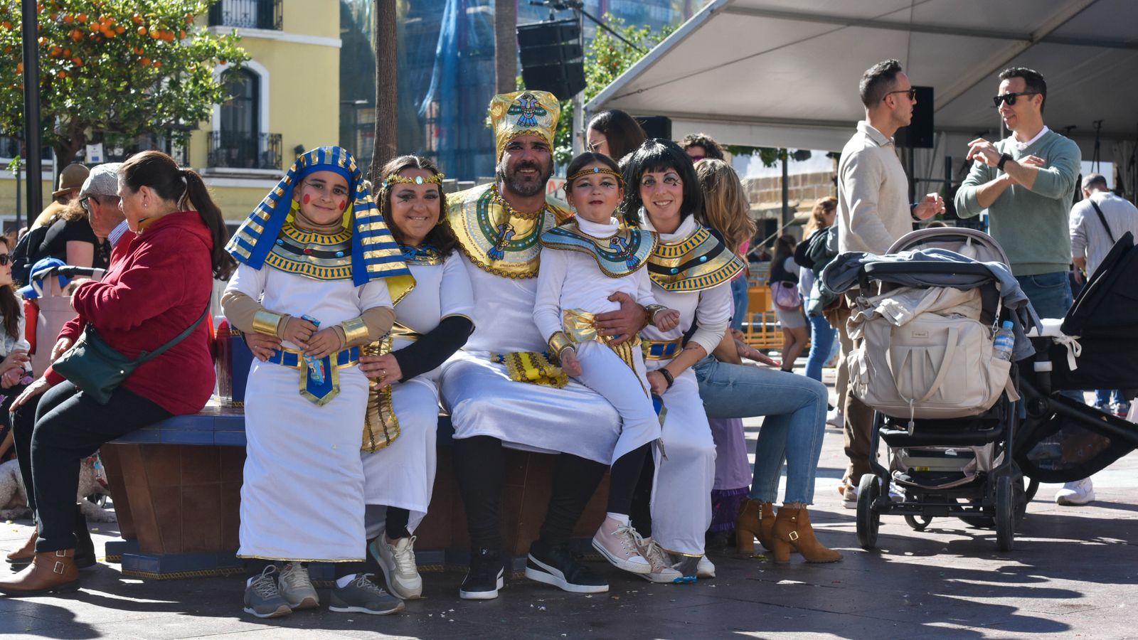 Fotos de la ada popular del Carnaval de Algeciras