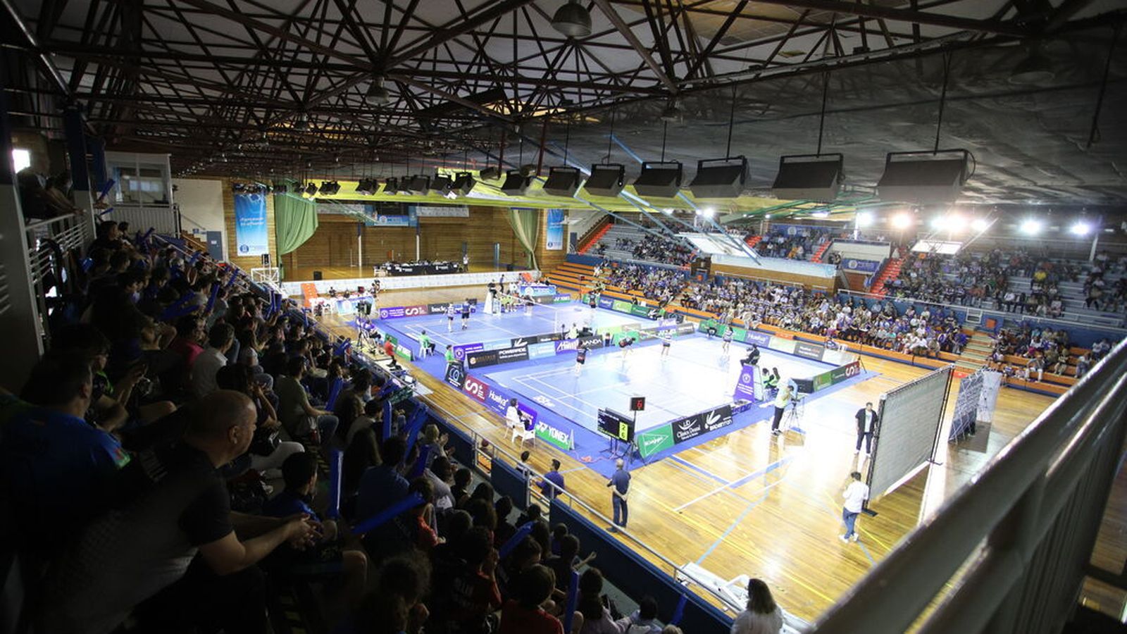 Una perspectiva general del pabellón onubense.