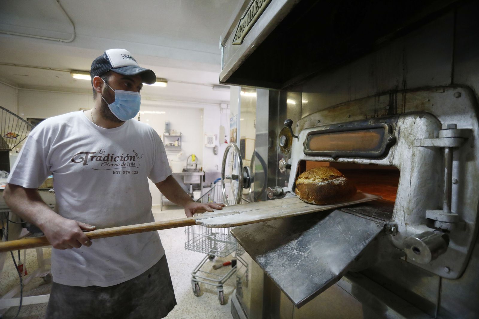 Fotografías: Un paseo por la barriada periférica de Santa Cruz, la más aislada de Córdoba
