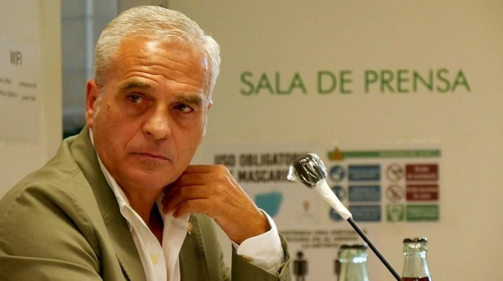 Miguel Valenzuela, en la sala de prensa de El Arcángel.