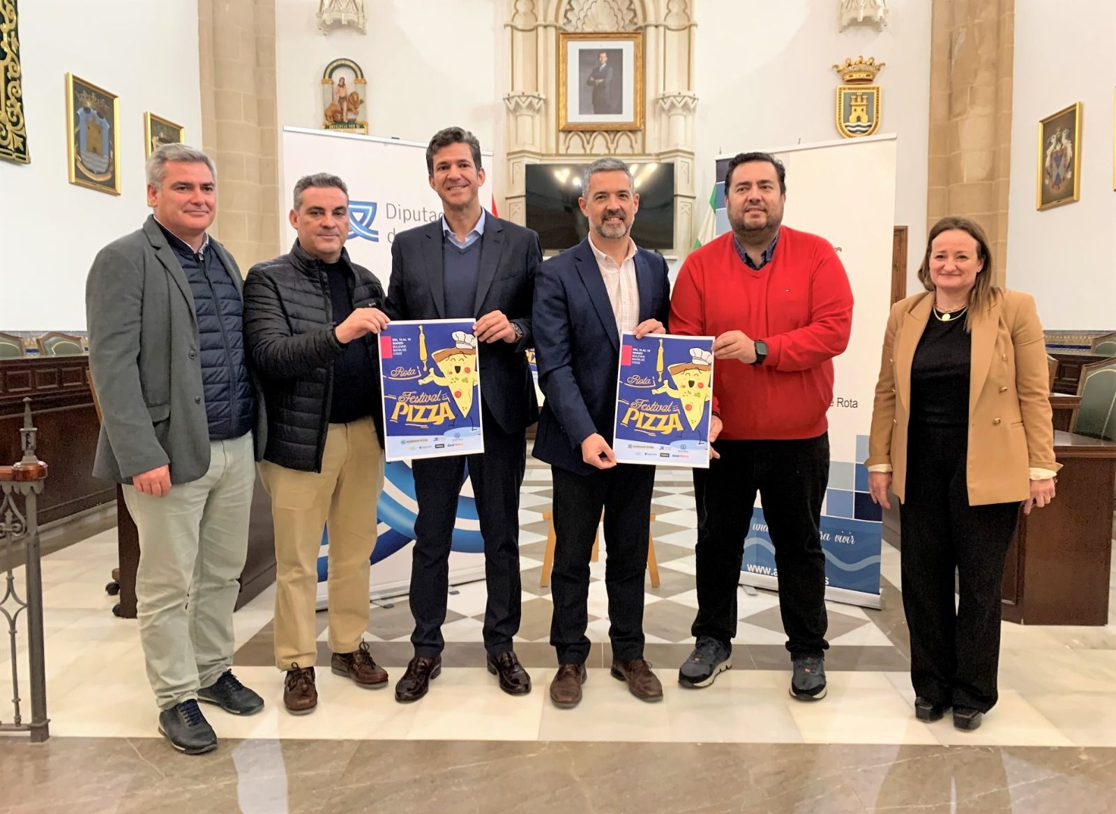 La presentación del IV Festival de la Pizza de Rota en el Palacio Municipal Castillo de Luna.