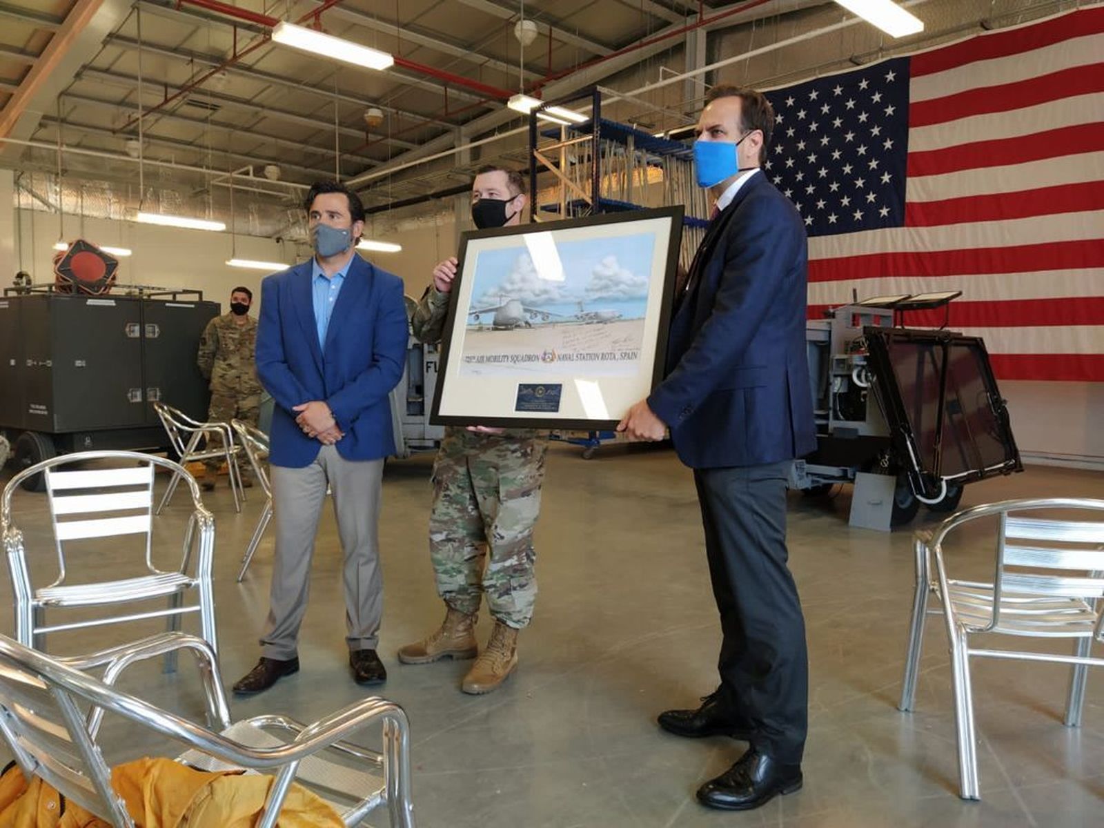 El escuadrón 725 AMS de la Base de Rota recibió a Daniel Jiménez y al equipo de GECI la presentación del prototipo.