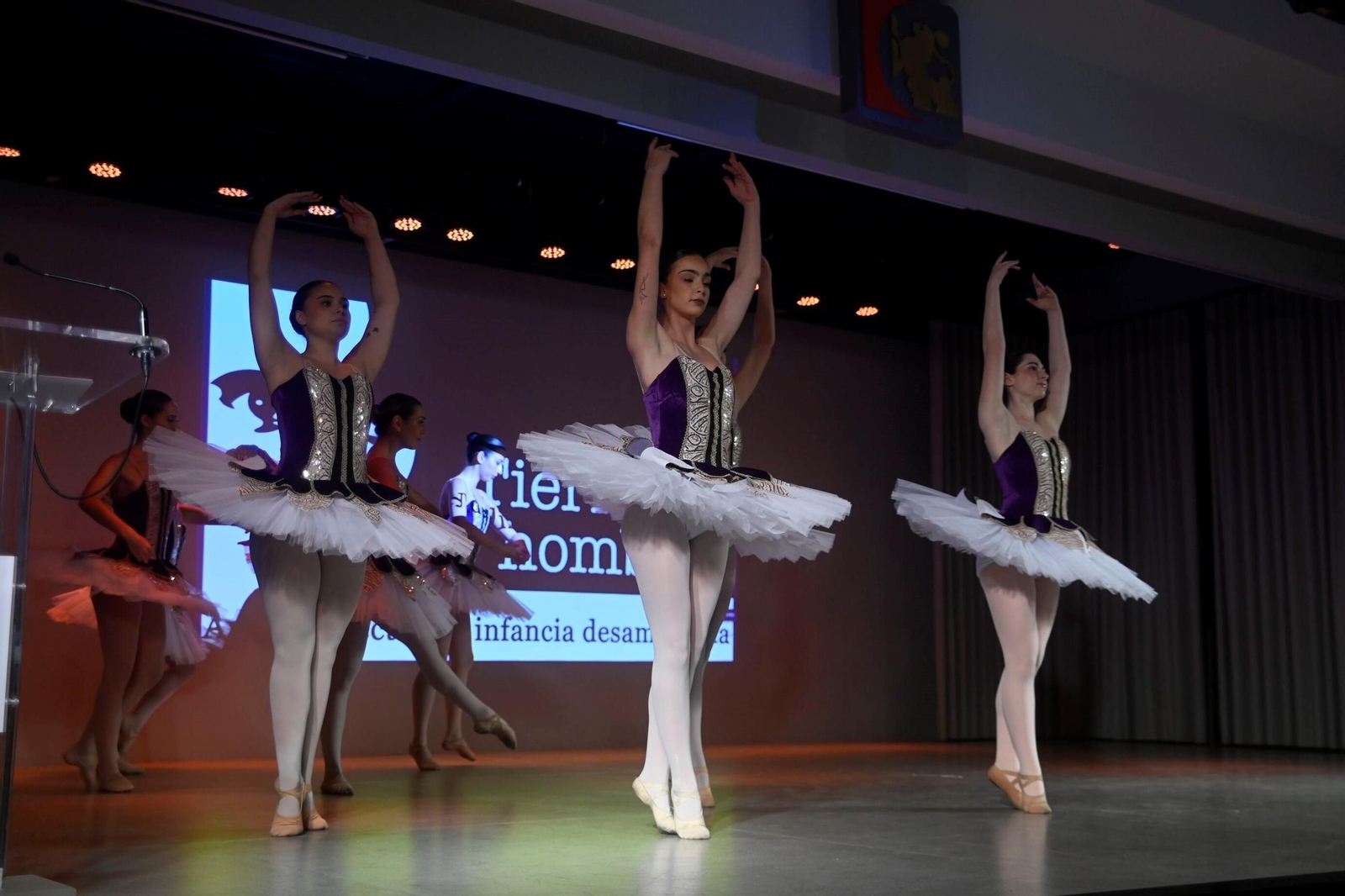 El III Encuentro de Escuelas de Baile 'Córdoba Baila por la Infancia', en imágenes