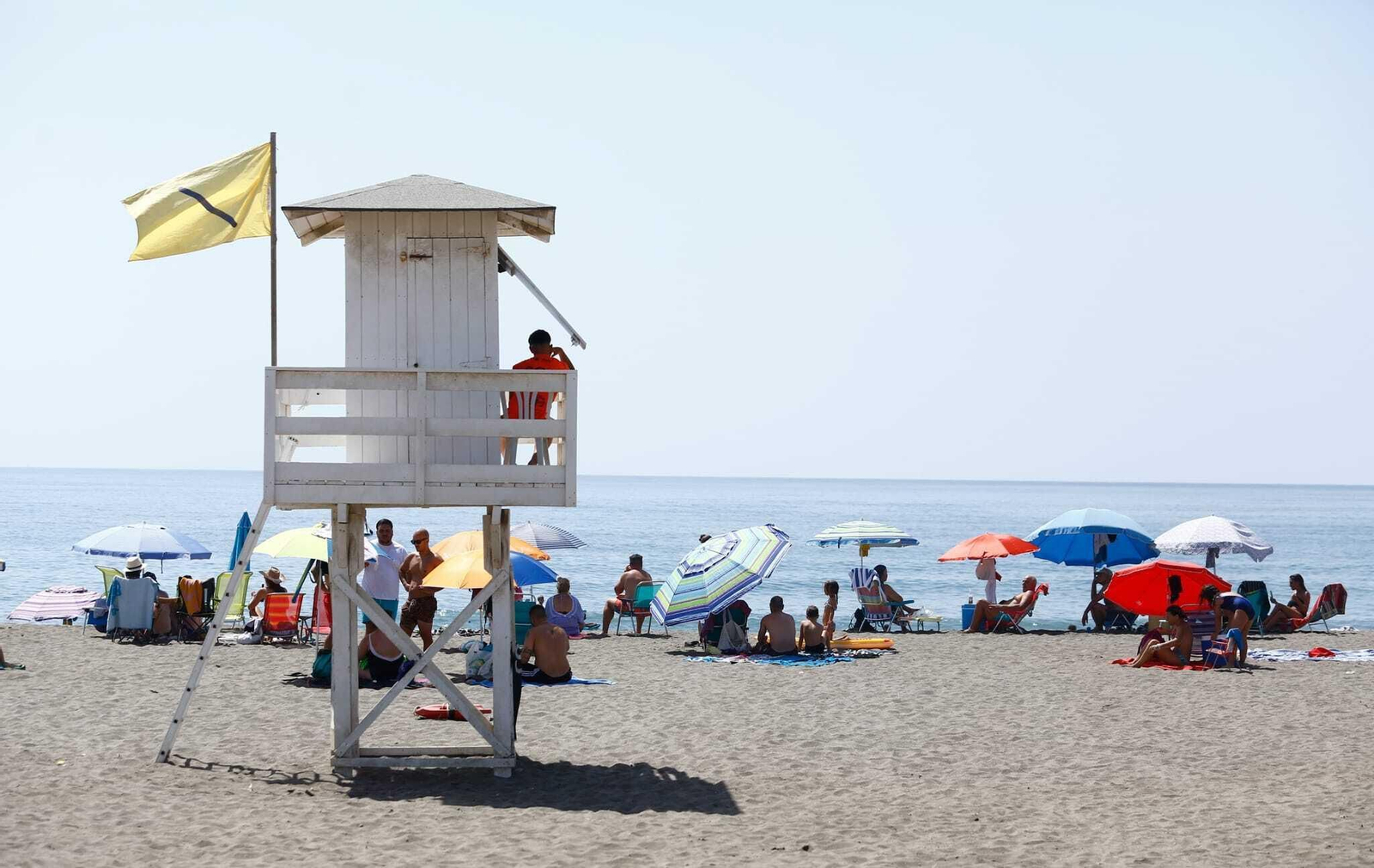 Último domingo de agosto en las playas de Málaga (fotos)