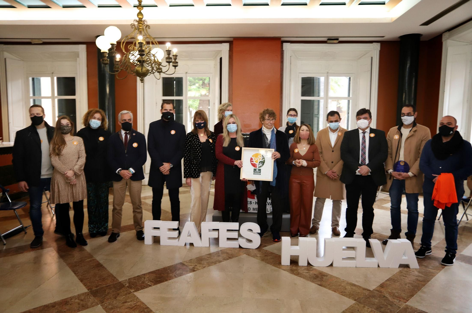 Imágenes de la entrega de los premios "Cazaestigmas" de Feafes y nombramiento de Jesús Quintero como embajador de la Salud Mental