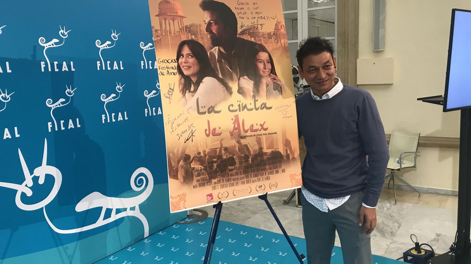 Krishna Singh Bisht vino desde India para la presentación.