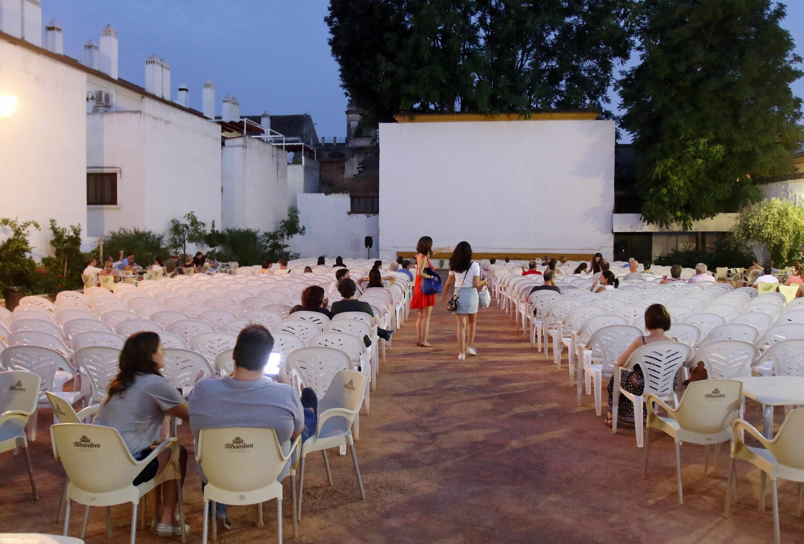 Espectadores del cine Fuenseca