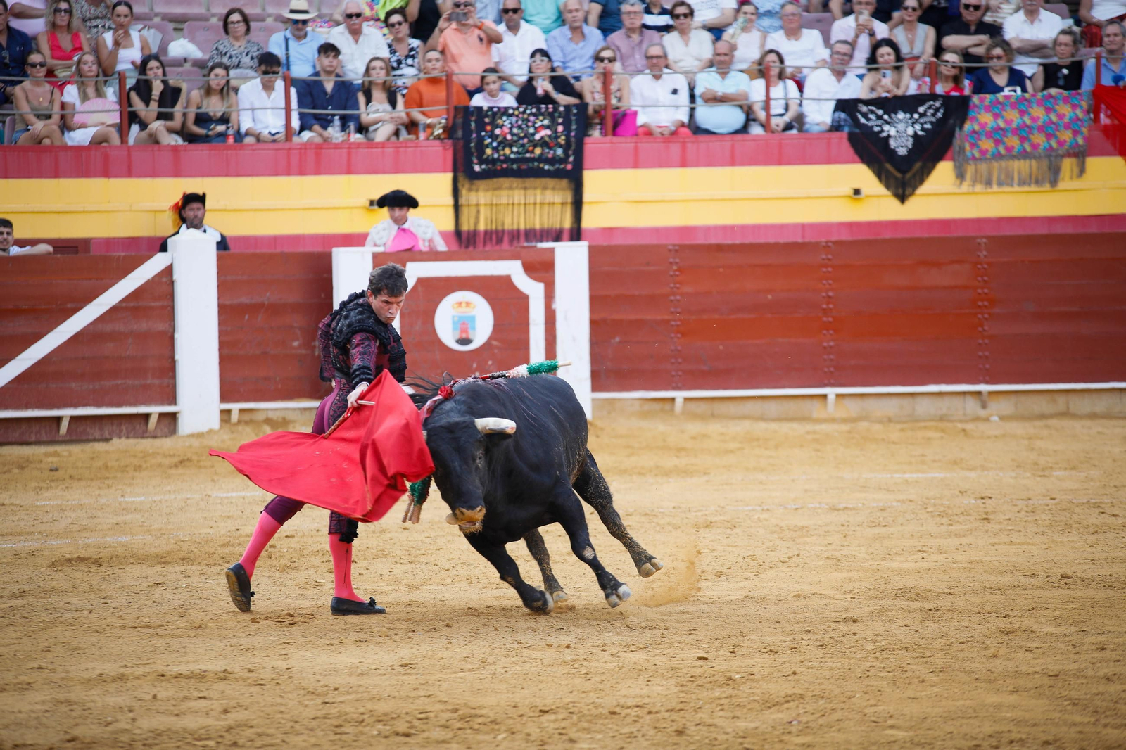 Imágenes de la corrida de toros en Roquetas de Mar