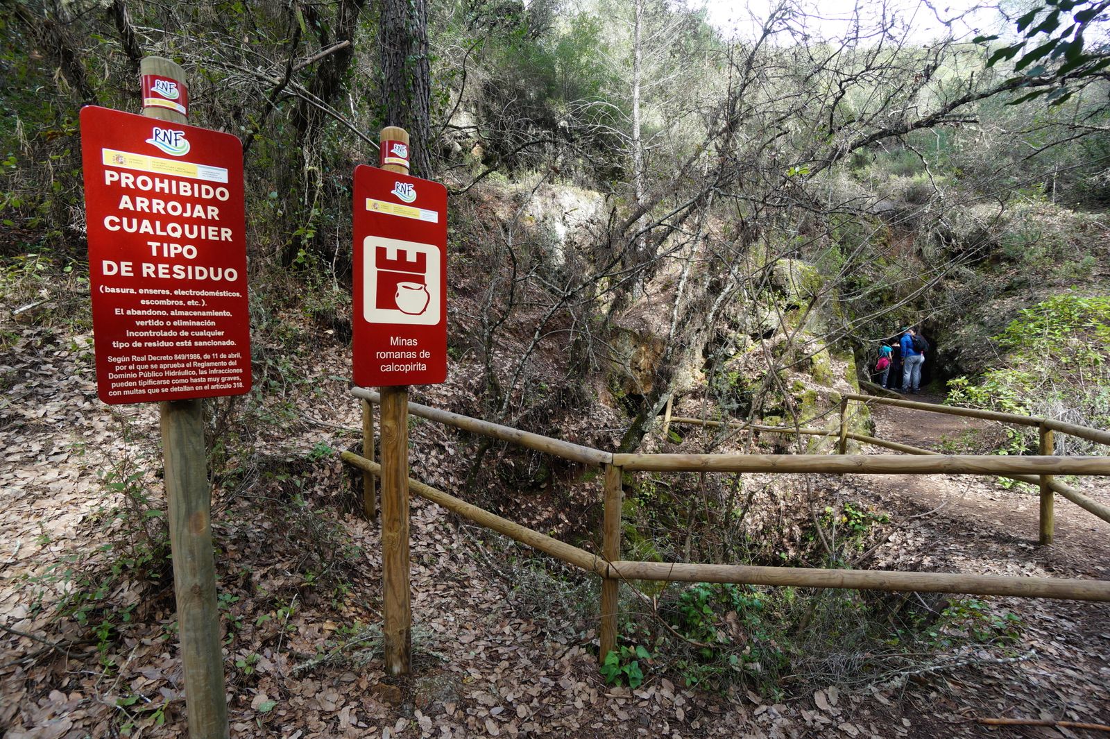 Una ruta por los Baños de Popea en Córdoba, en fotografías