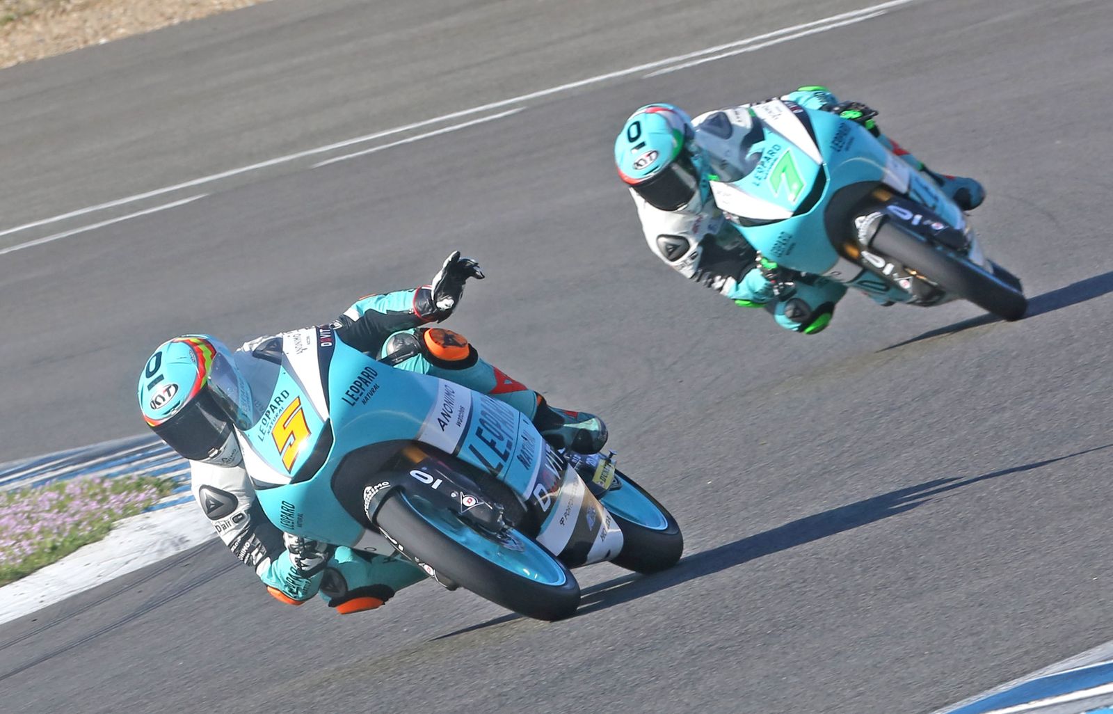 Segundo día de entrenamientos de Moto2 y Moto3 en el Circuito de Jerez