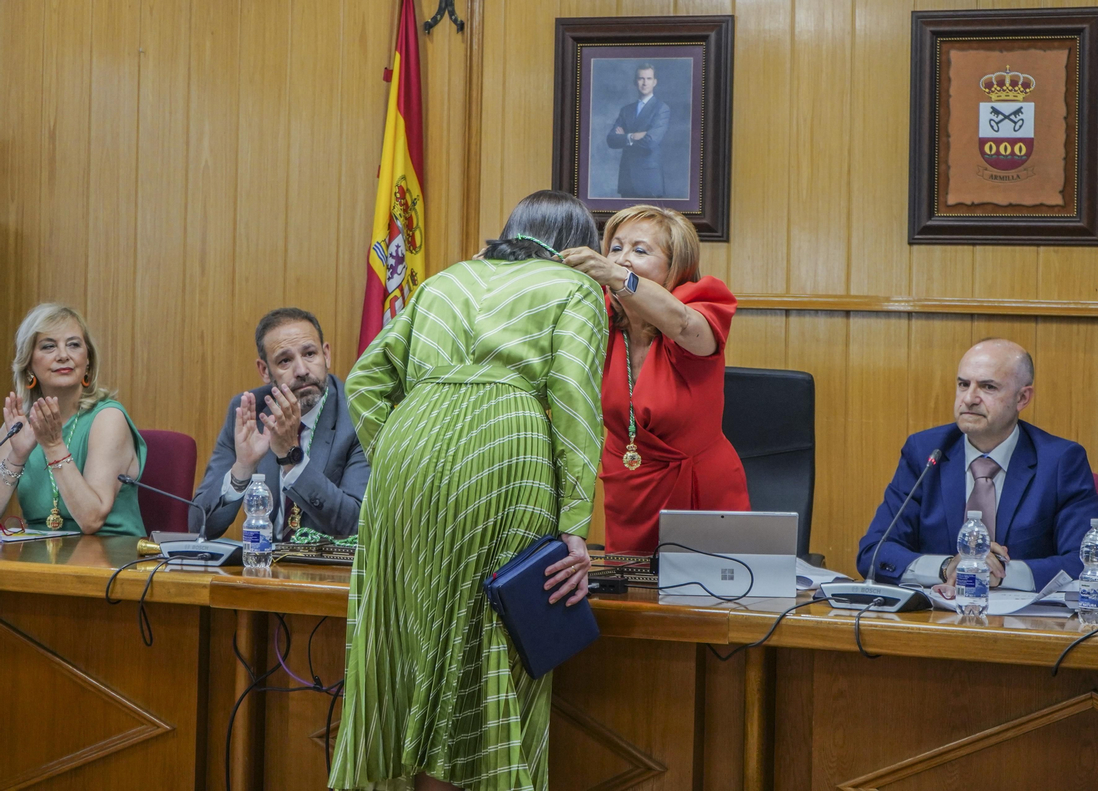 La constitución de los Ayuntamientos de Granada, en imágenes