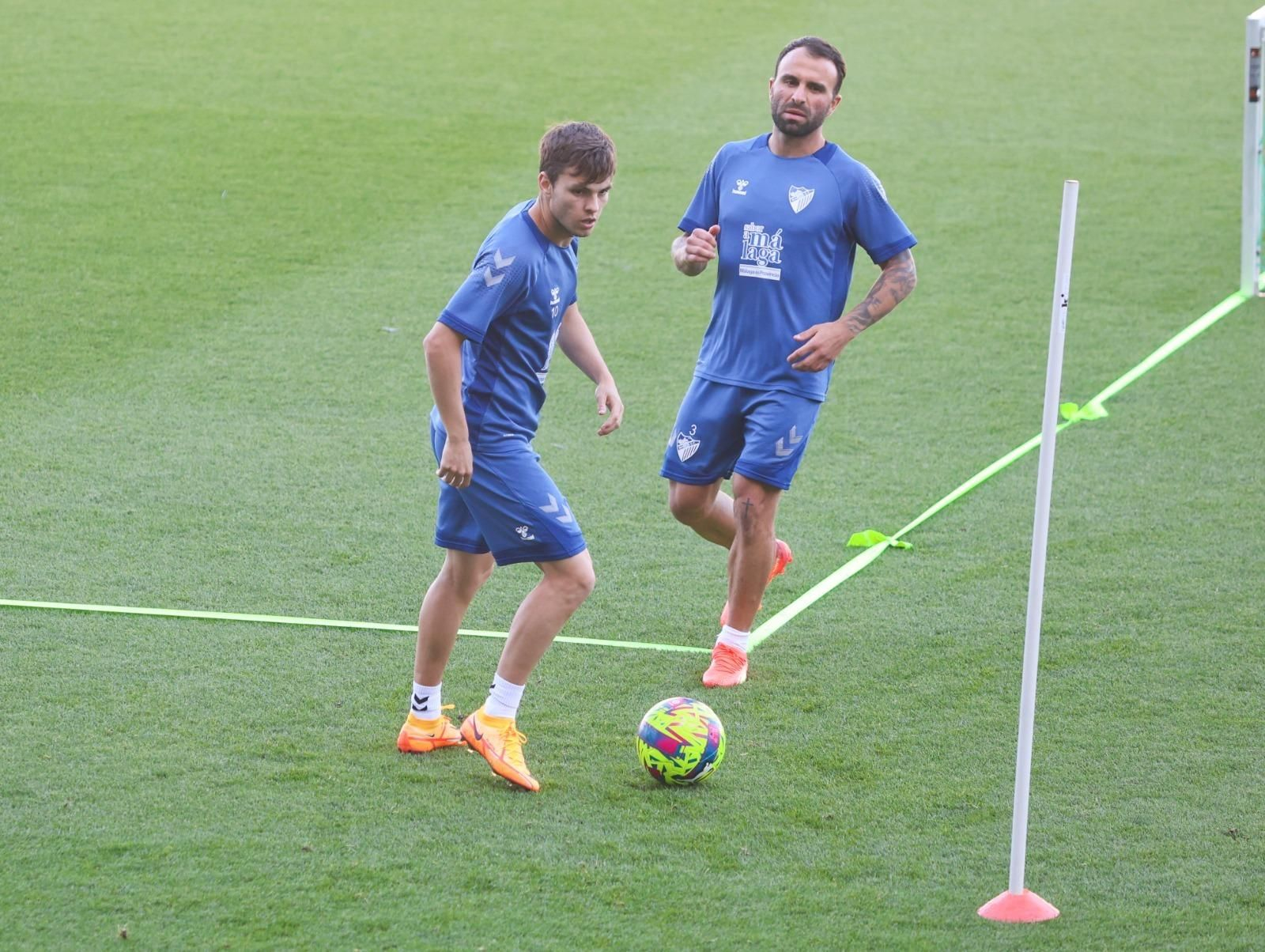 Primer entrenamiento de esta semana del Málaga, en fotos