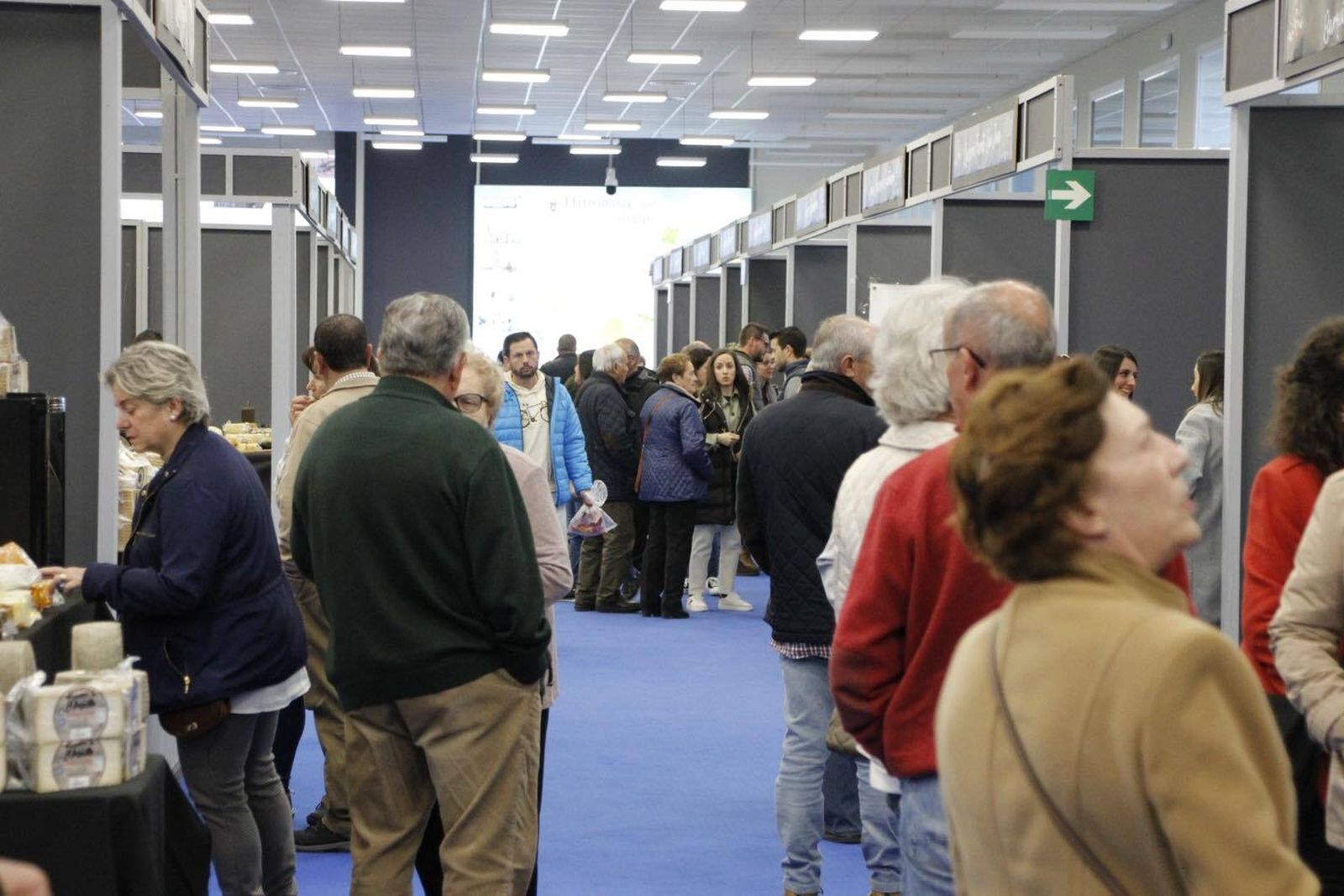 Un recorrido en imágenes por la Feria del Queso de Los Pedroches en Hinojosa del Duque