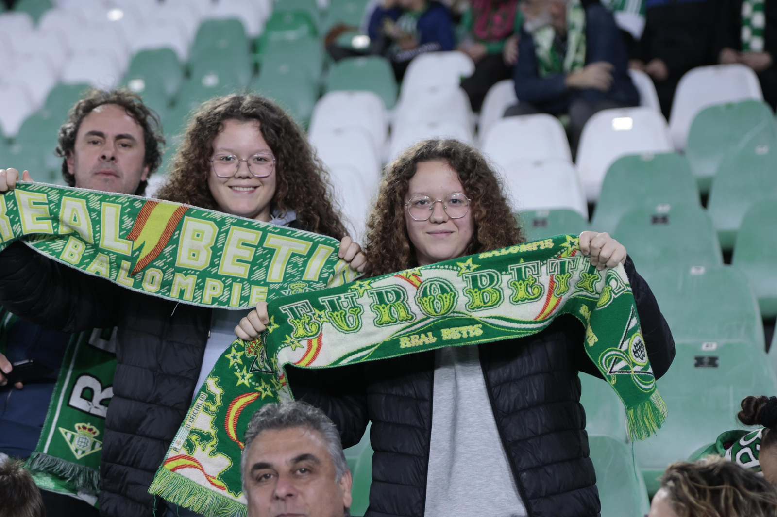 Búscate en las gradas del Villamarín