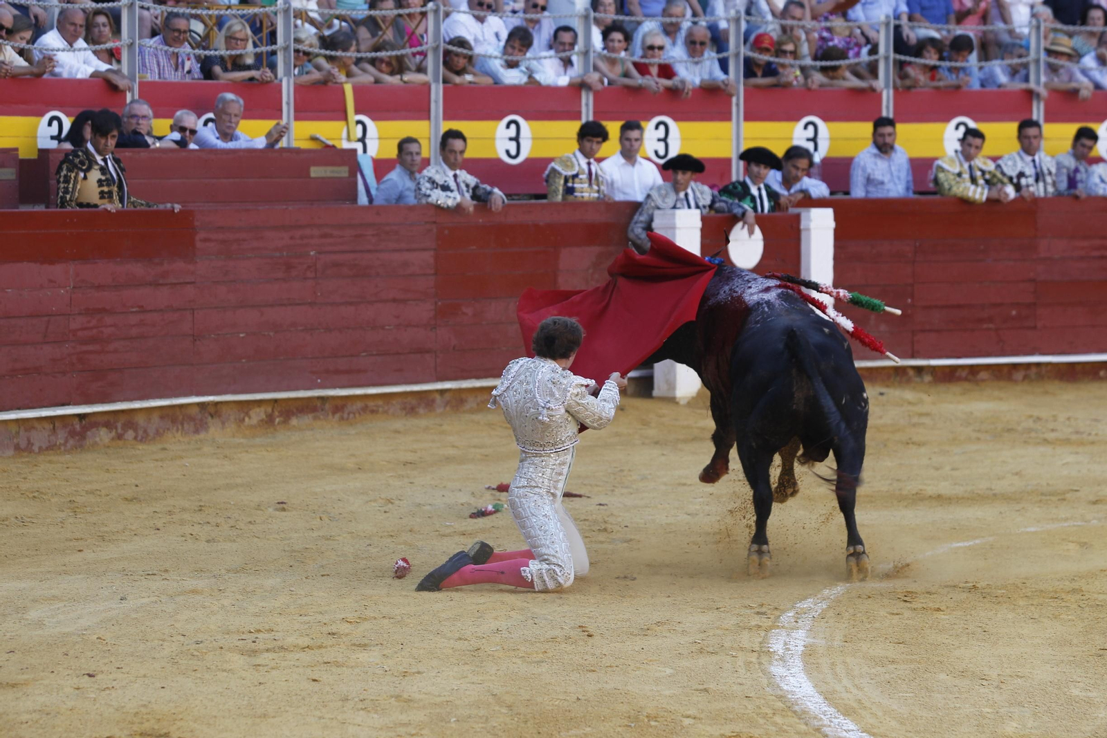 Fotogalería Primera Corrida de Toros. Feria de Almería 2019