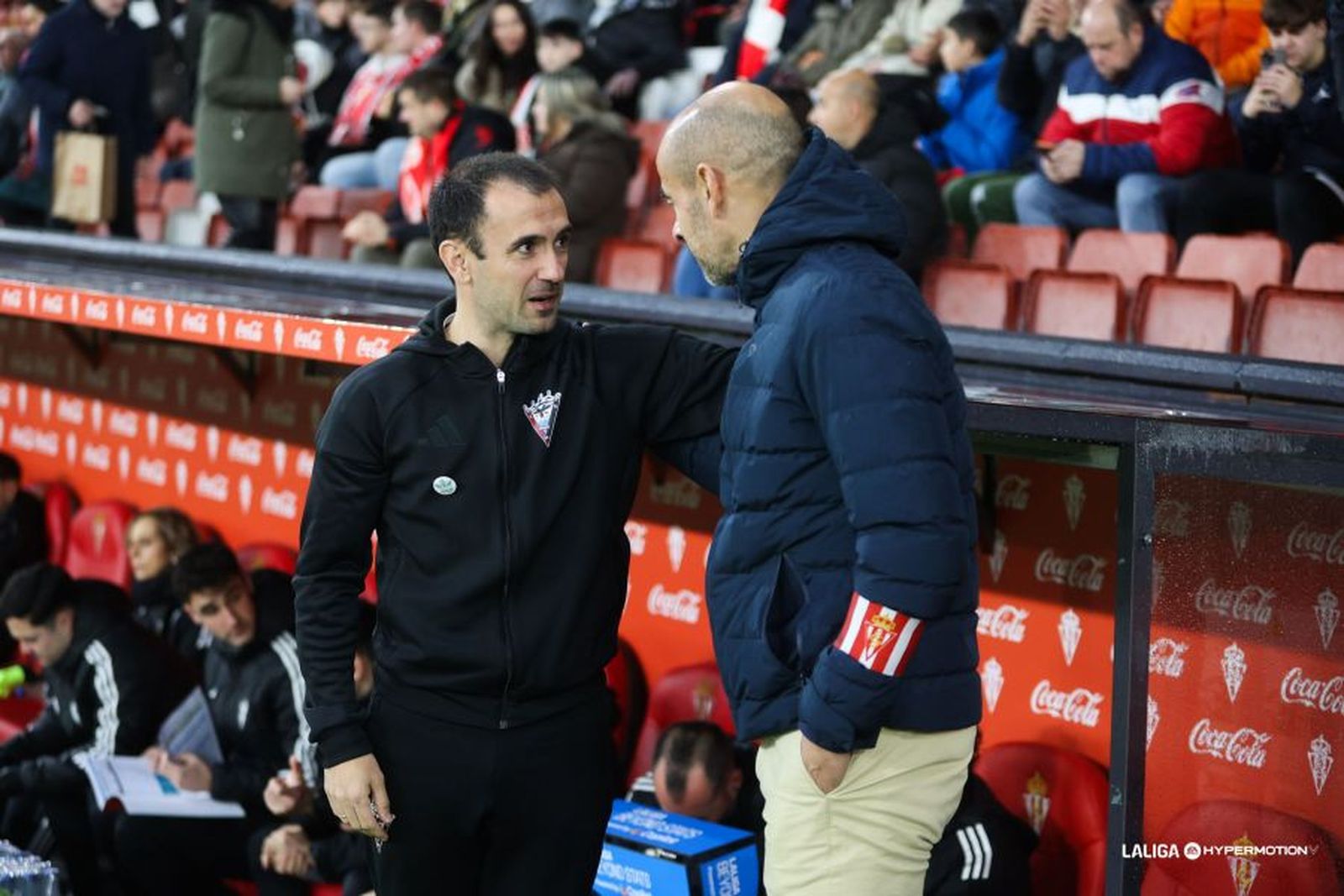 El Sporting golea al colista Mirandés, próximo rival del Málaga CF